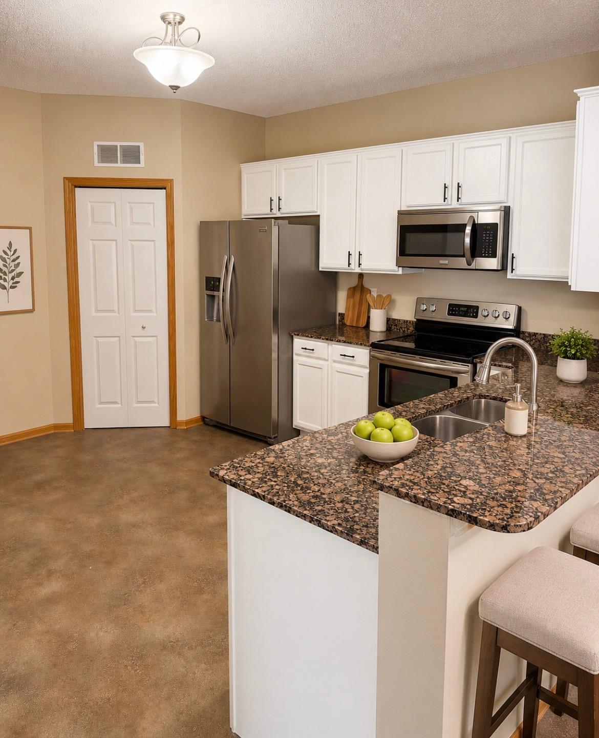 View of Residential at 5205 Oriole Drive #43, Farmington MN 55024, Farmington (8 of 10) - Mike Wilen | Minnesota Team Real Estate