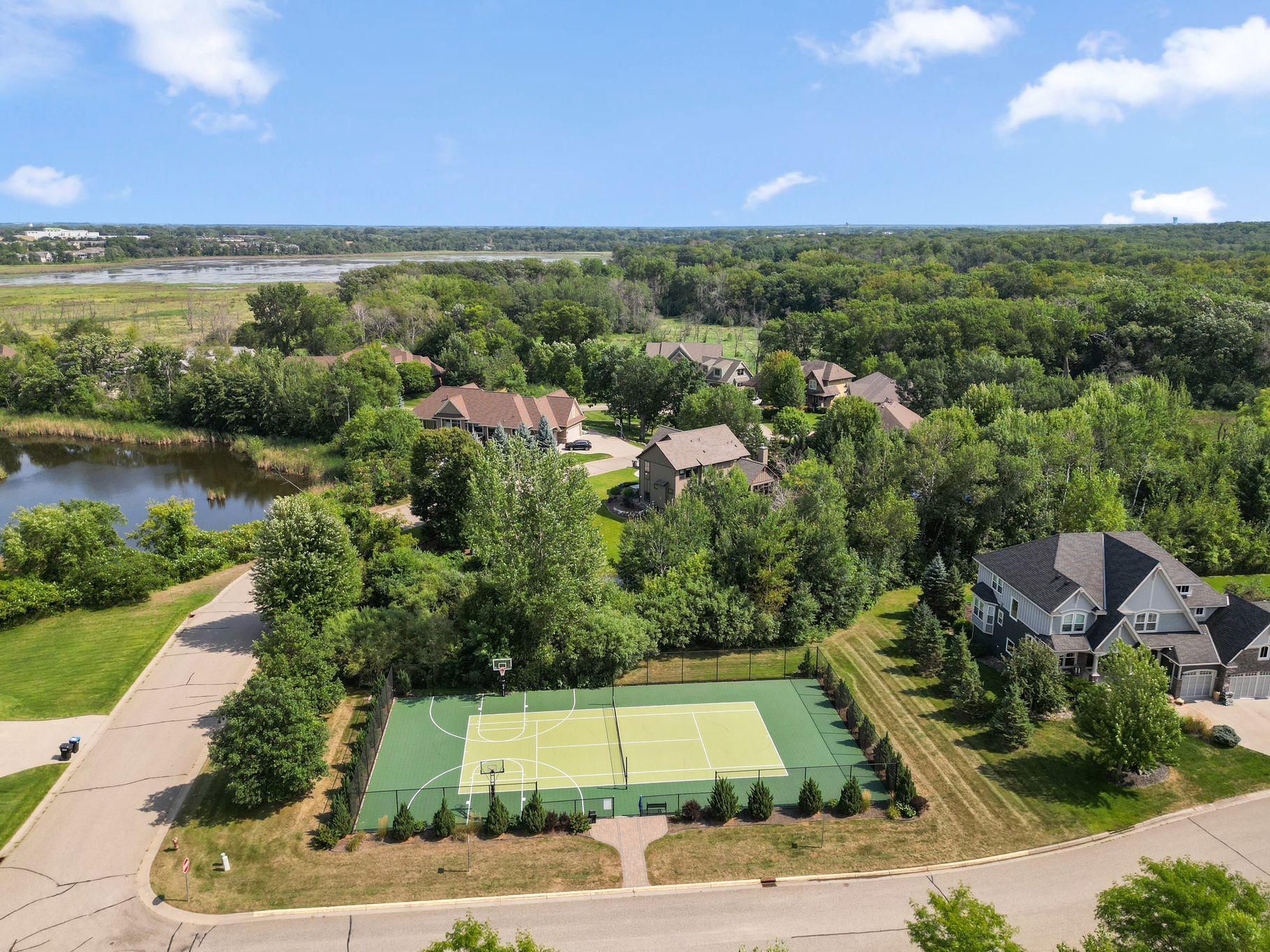 View of Residential at 10 Crescent Lane, North Oaks MN 55127, North Oaks (67 of 72) - Mike Wilen | Minnesota Team Real Estate