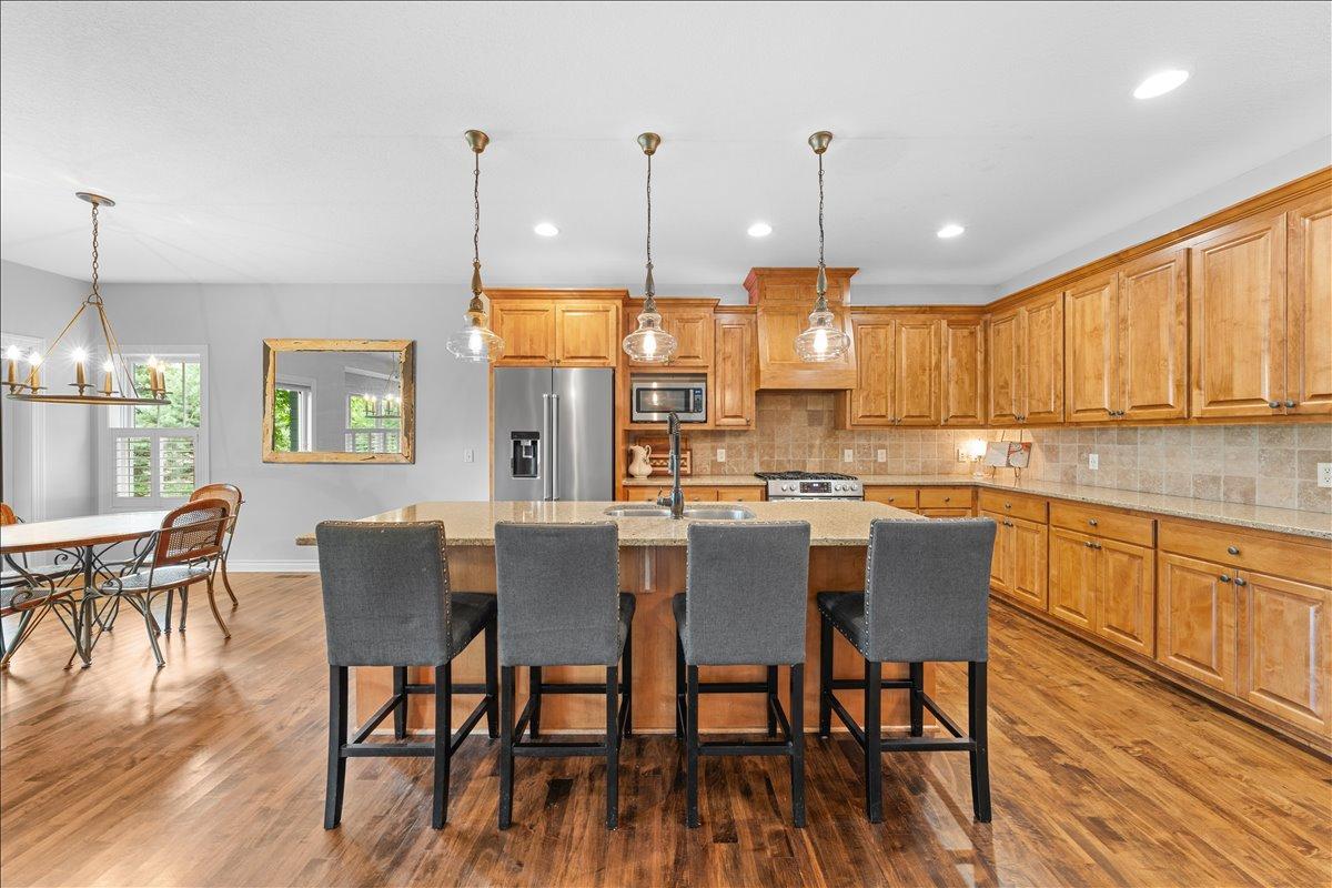 View of Residential at 11605 Ivywood Trail, Woodbury MN 55129, Woodbury (11 of 58) - Mike Wilen | Minnesota Team Real Estate