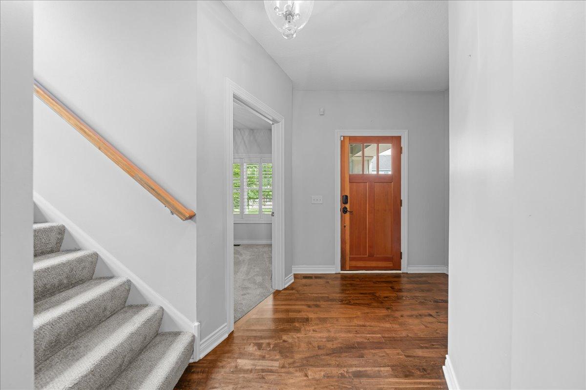 View of Residential at 11605 Ivywood Trail, Woodbury MN 55129, Woodbury (4 of 58) - Mike Wilen | Minnesota Team Real Estate