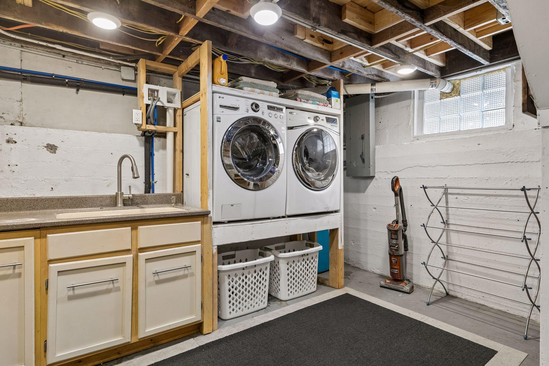 View of Residential at 2125 Scudder Street, Saint Paul MN 55108, Saint Paul (44 of 58) - Mike Wilen | Minnesota Team Real Estate