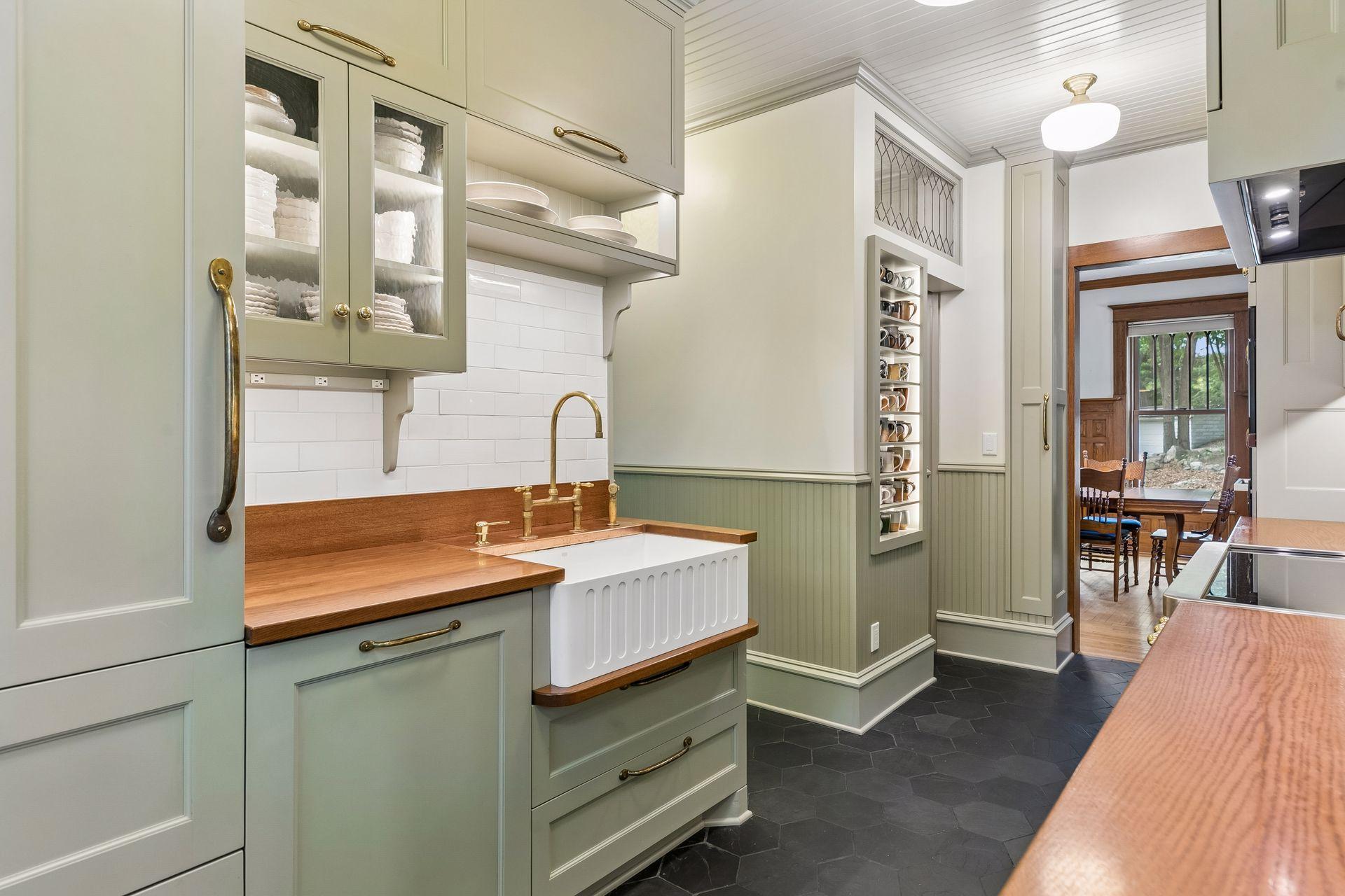 View of Residential at 2125 Scudder Street, Saint Paul MN 55108, Saint Paul (23 of 58) - Mike Wilen | Minnesota Team Real Estate