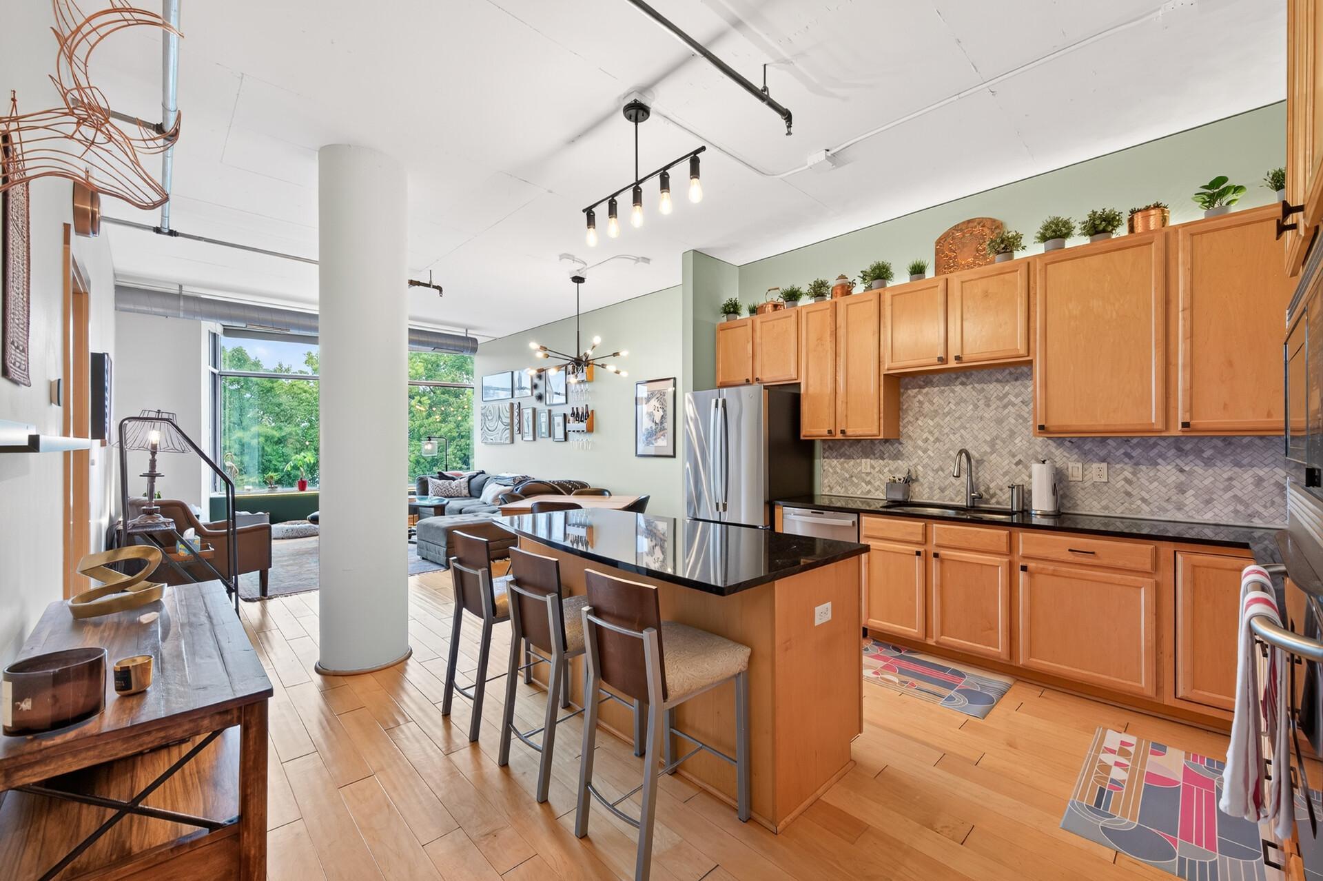 View of Residential at 150 2nd Street #B404, Minneapolis MN 55413, Minneapolis (11 of 59) - Mike Wilen | Minnesota Team Real Estate