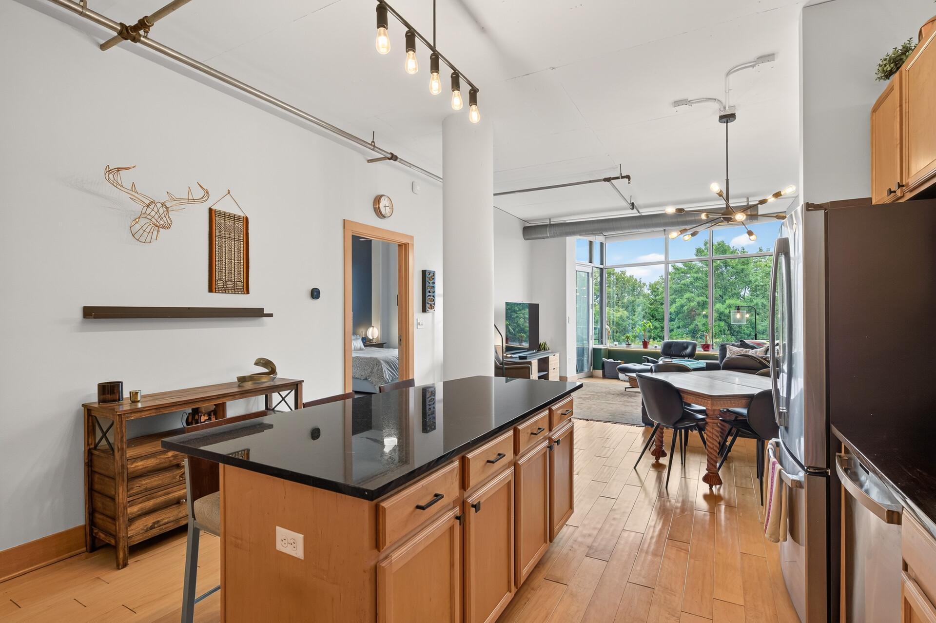 View of Residential at 150 2nd Street #B404, Minneapolis MN 55413, Minneapolis (14 of 59) - Mike Wilen | Minnesota Team Real Estate