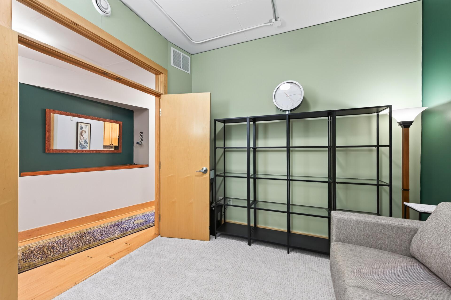 View of Residential at 150 2nd Street #B404, Minneapolis MN 55413, Minneapolis (29 of 59) - Mike Wilen | Minnesota Team Real Estate