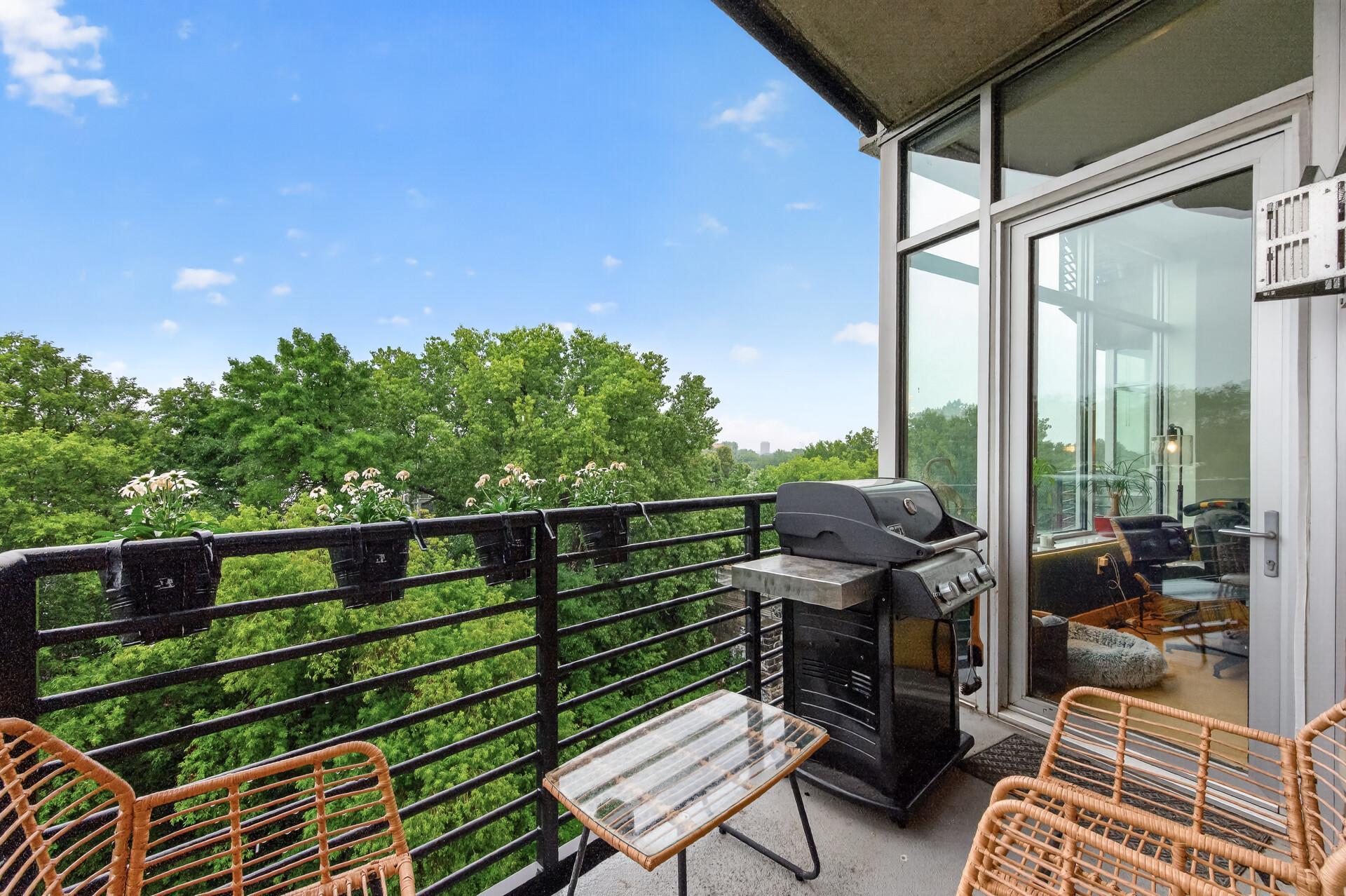 View of Residential at 150 2nd Street #B404, Minneapolis MN 55413, Minneapolis (38 of 59) - Mike Wilen | Minnesota Team Real Estate
