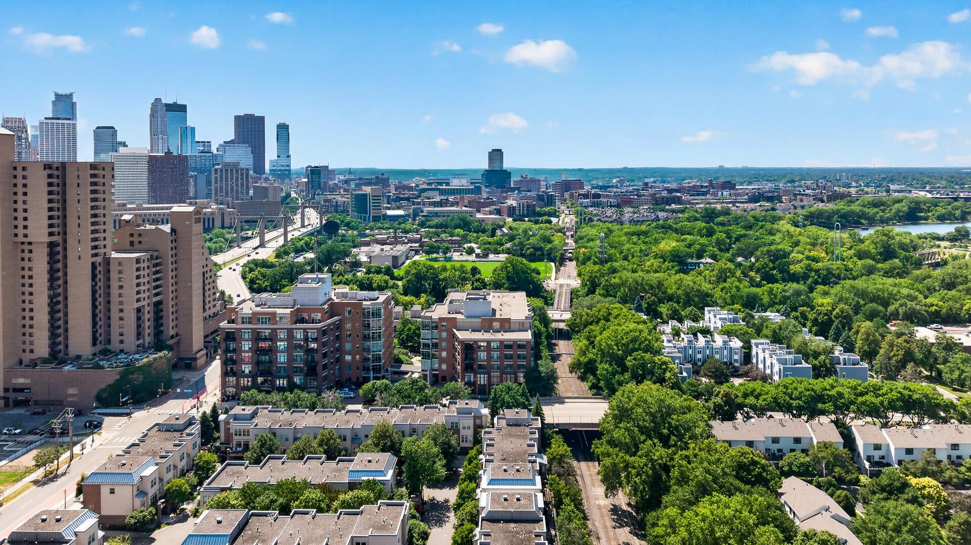 View of Residential at 150 2nd Street #B404, Minneapolis MN 55413, Minneapolis (48 of 59) - Mike Wilen | Minnesota Team Real Estate