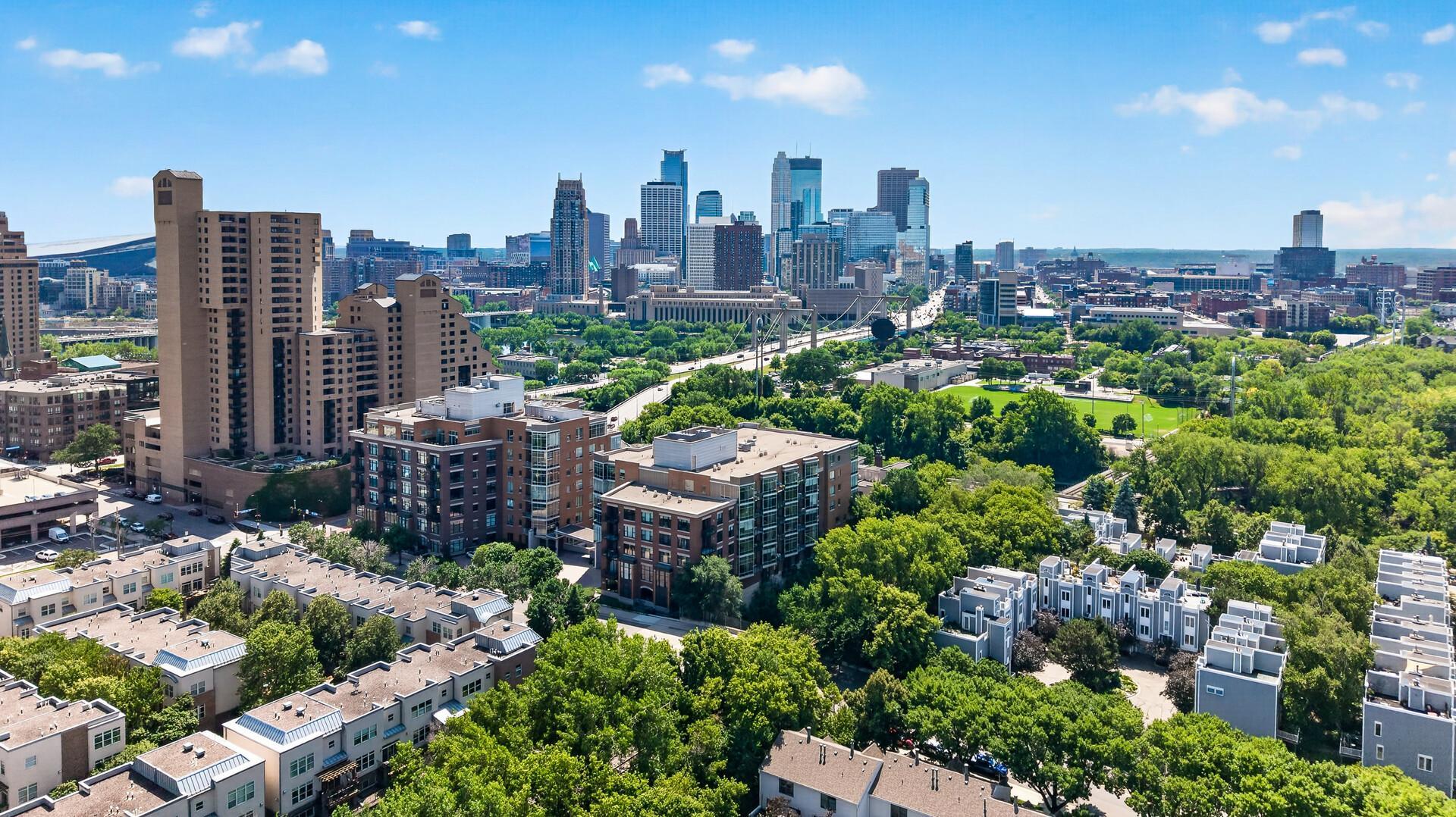 View of Residential at 150 2nd Street #B404, Minneapolis MN 55413, Minneapolis (49 of 59) - Mike Wilen | Minnesota Team Real Estate