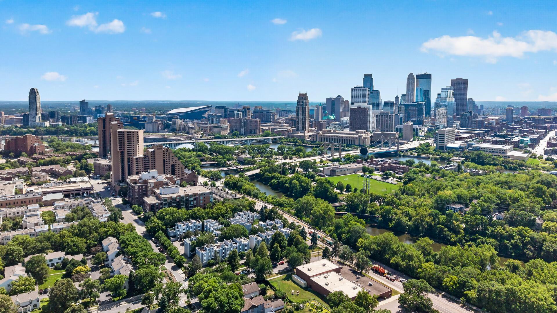 View of Residential at 150 2nd Street #B404, Minneapolis MN 55413, Minneapolis (51 of 59) - Mike Wilen | Minnesota Team Real Estate