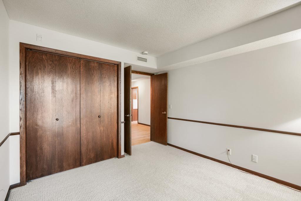 View of Residential at 9600 Portland Avenue #317, Bloomington MN 55420, Bloomington (21 of 34) - Mike Wilen | Minnesota Team Real Estate