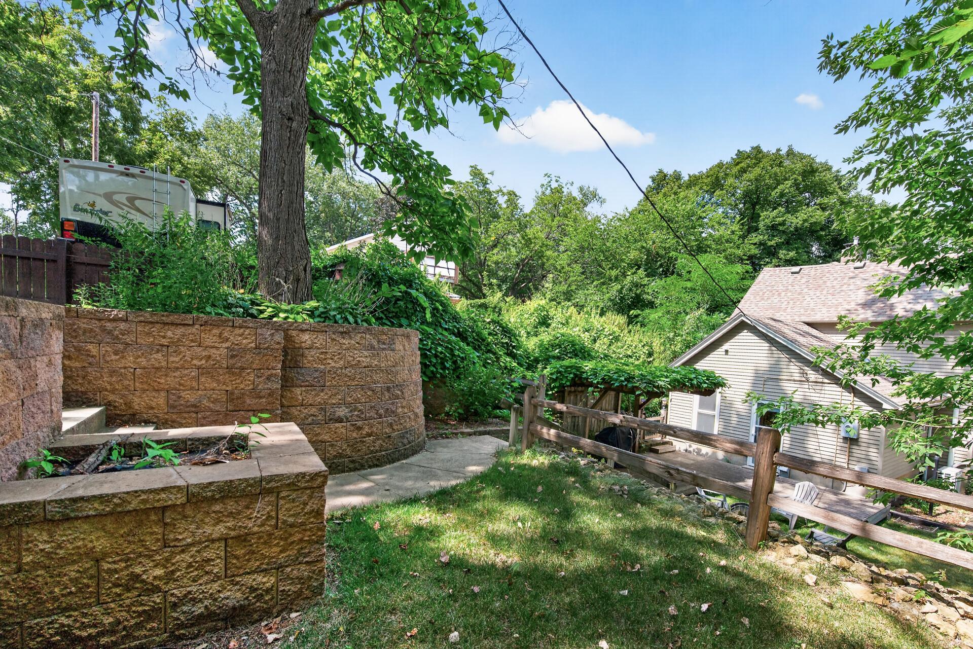 View of Residential at 412 Winona Street, Saint Paul MN 55107, Saint Paul (33 of 35) - Mike Wilen | Minnesota Team Real Estate