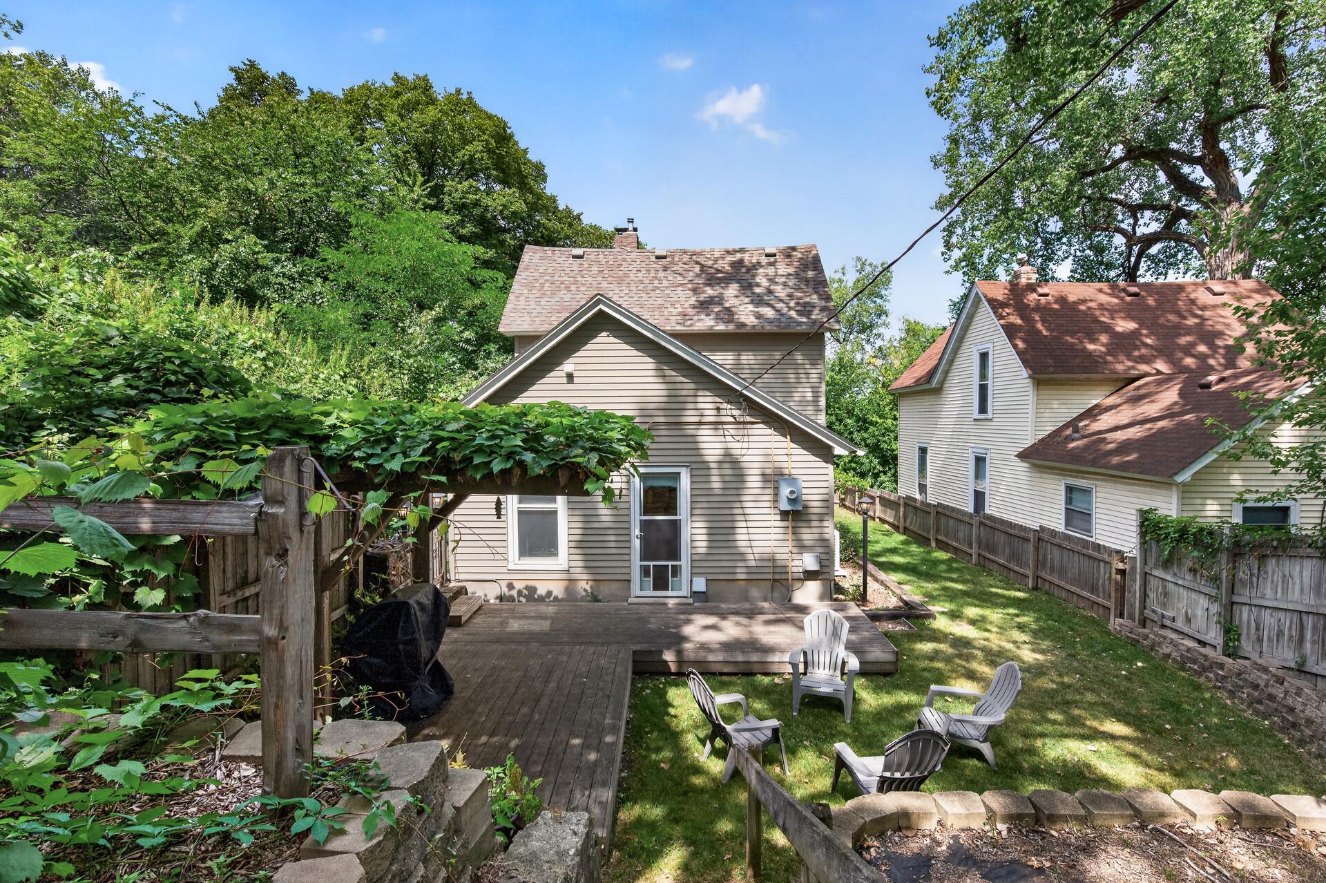 View of Residential at 412 Winona Street, Saint Paul MN 55107, Saint Paul (32 of 35) - Mike Wilen | Minnesota Team Real Estate