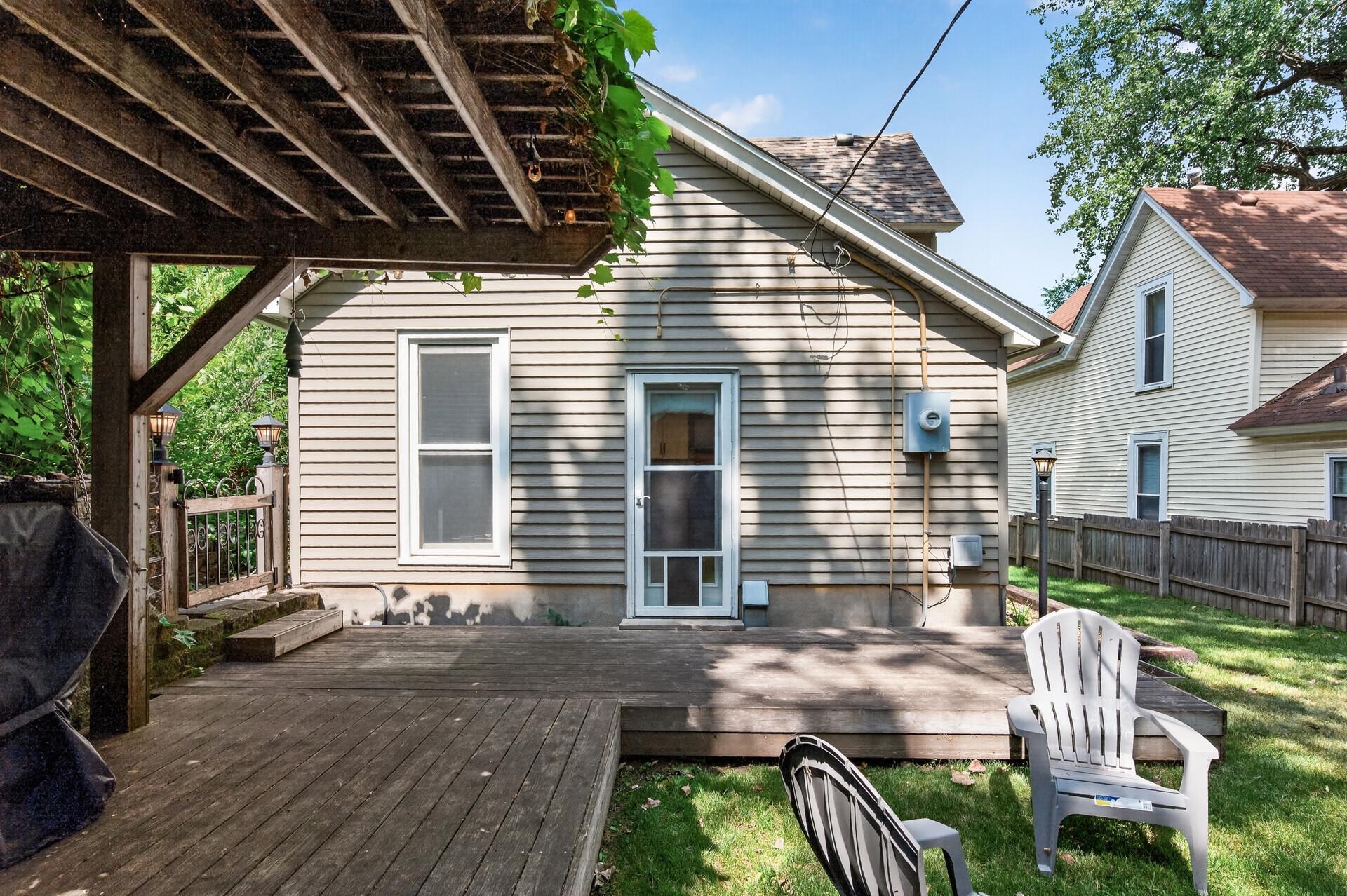 View of Residential at 412 Winona Street, Saint Paul MN 55107, Saint Paul (31 of 35) - Mike Wilen | Minnesota Team Real Estate