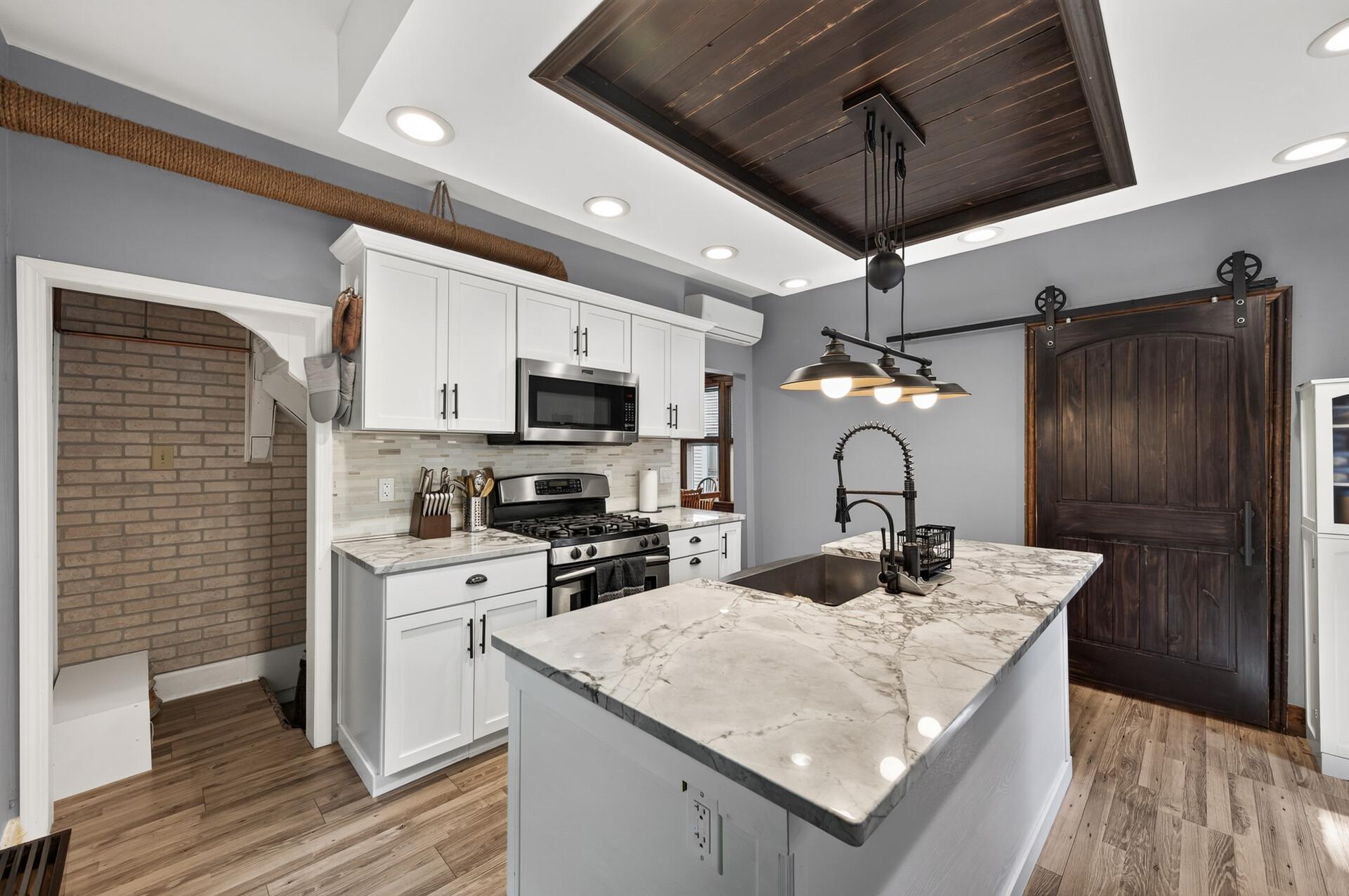 View of Residential at 412 Winona Street, Saint Paul MN 55107, Saint Paul (15 of 35) - Mike Wilen | Minnesota Team Real Estate
