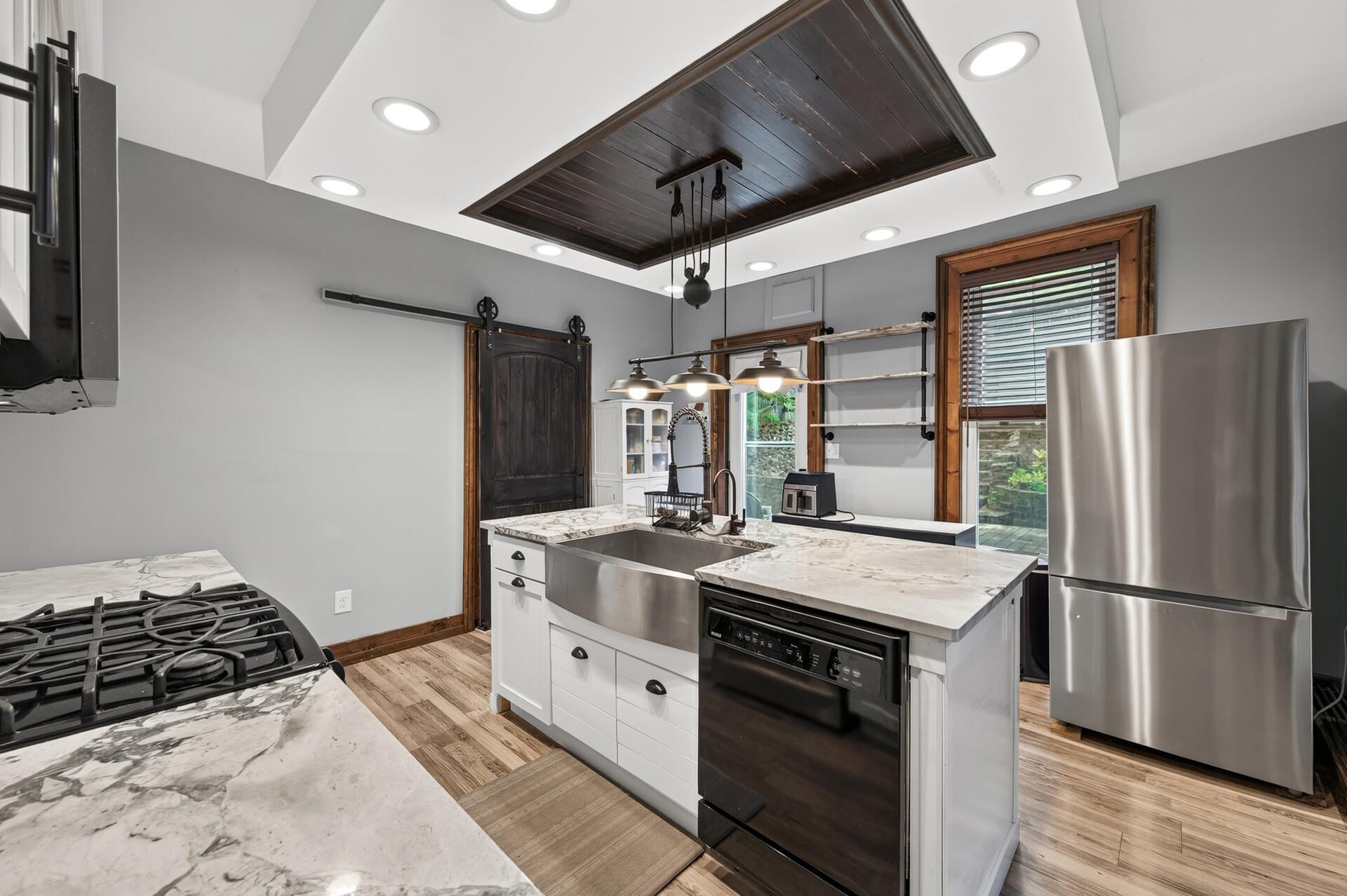 View of Residential at 412 Winona Street, Saint Paul MN 55107, Saint Paul (14 of 35) - Mike Wilen | Minnesota Team Real Estate