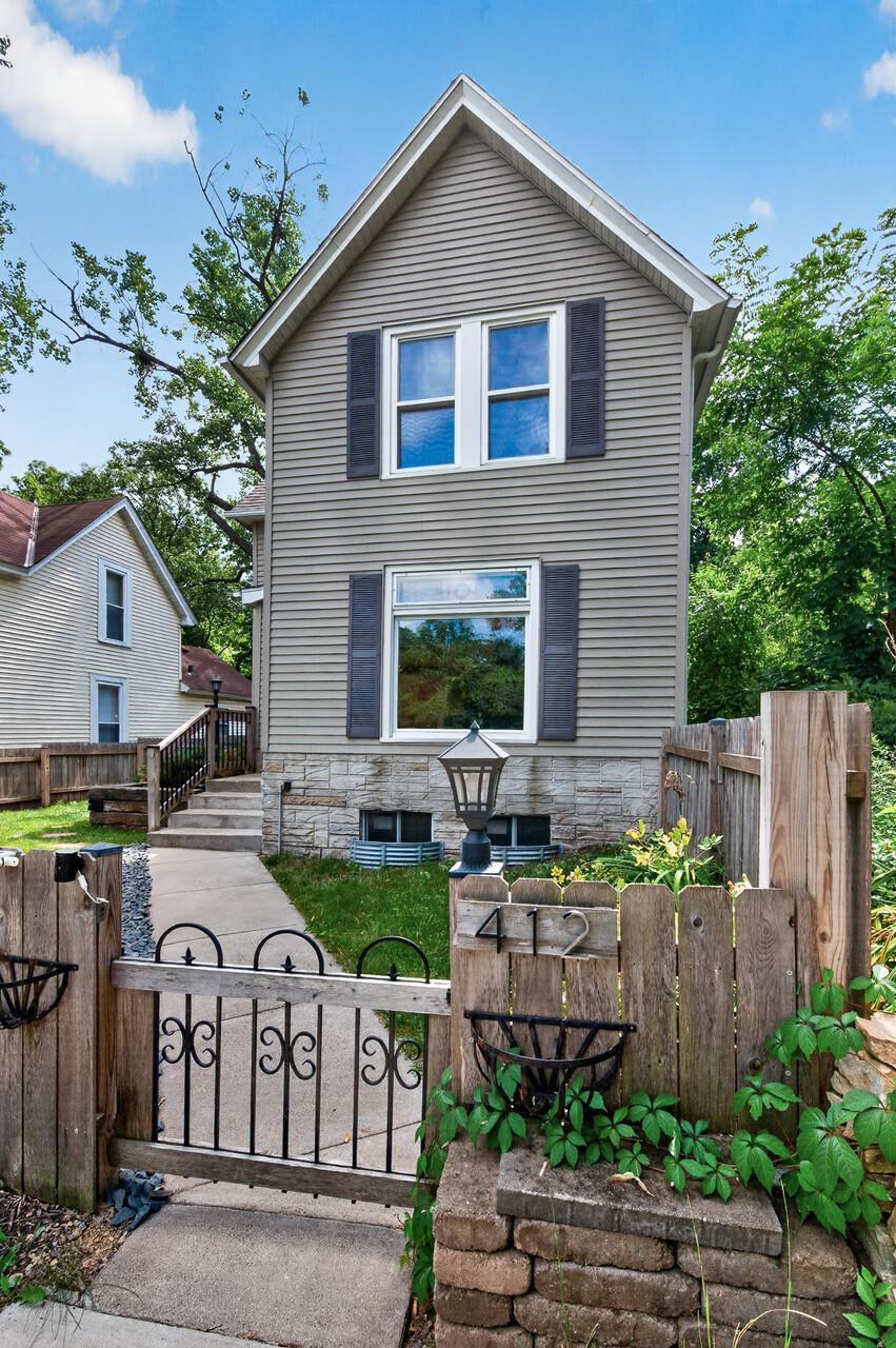 View of Residential at 412 Winona Street, Saint Paul MN 55107, Saint Paul (2 of 35) - Mike Wilen | Minnesota Team Real Estate