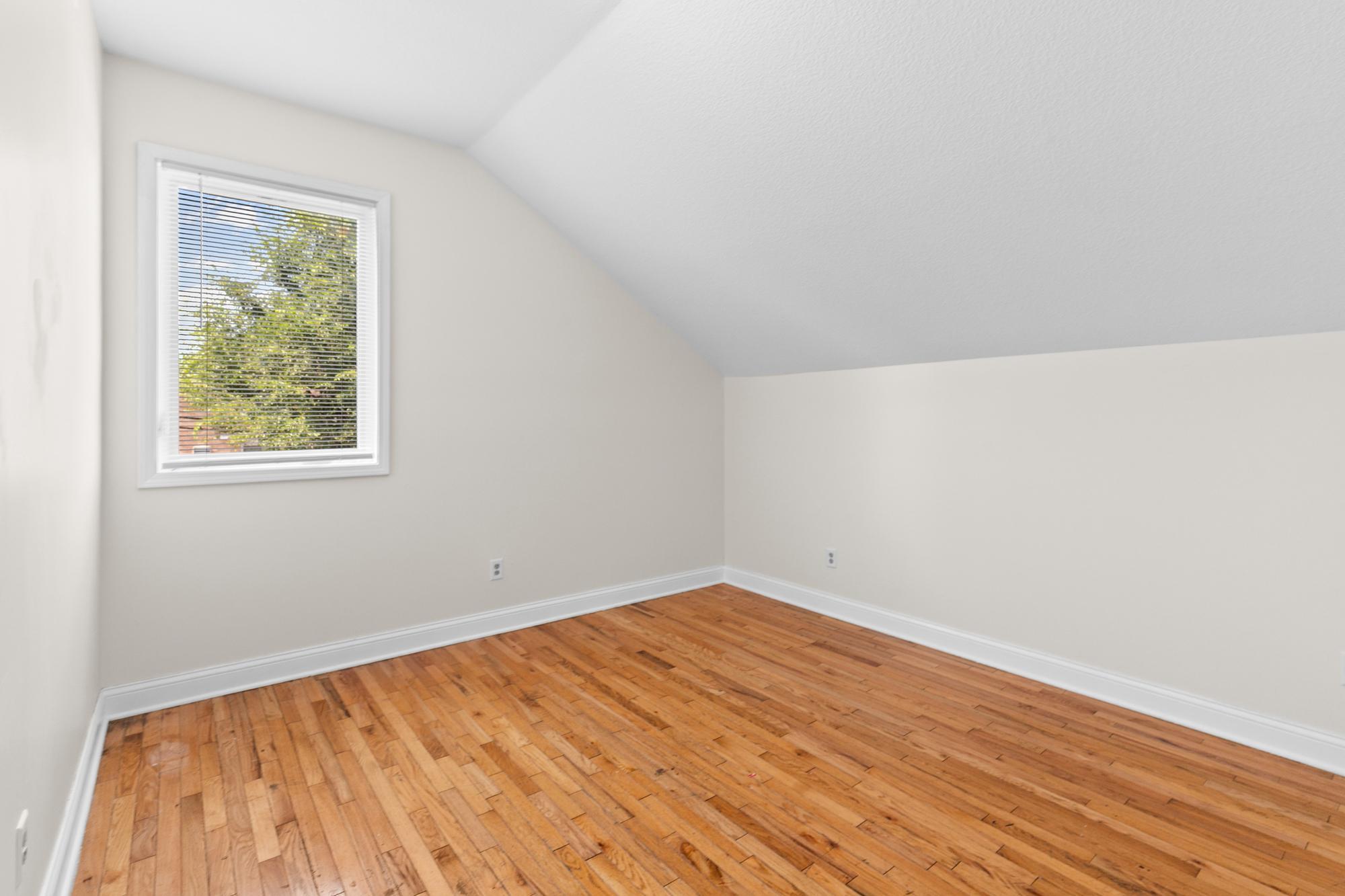 View of Residential at 3601 Emerson Avenue, Minneapolis MN 55412, Minneapolis (26 of 29) - Mike Wilen | Minnesota Team Real Estate