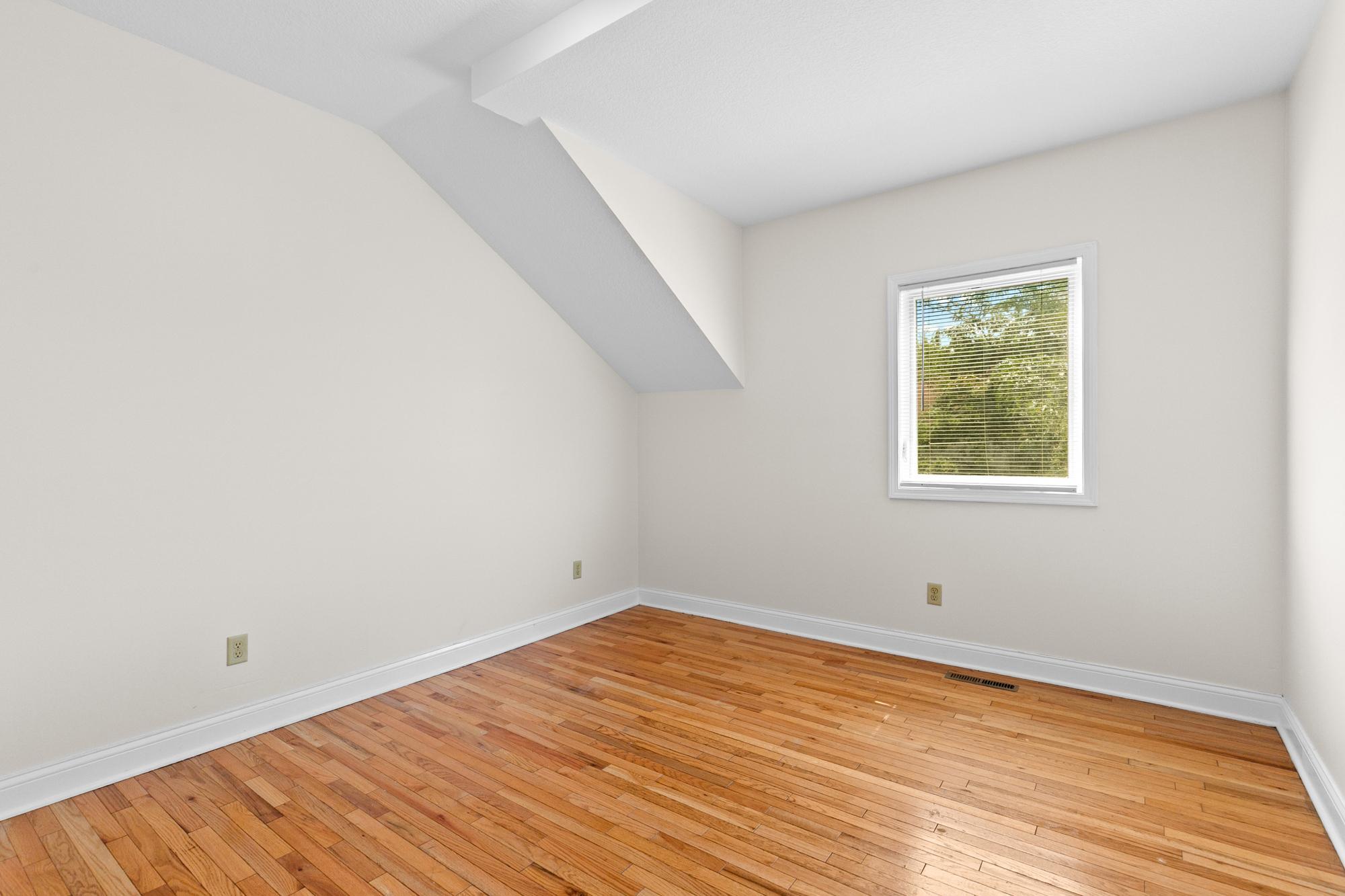 View of Residential at 3601 Emerson Avenue, Minneapolis MN 55412, Minneapolis (25 of 29) - Mike Wilen | Minnesota Team Real Estate
