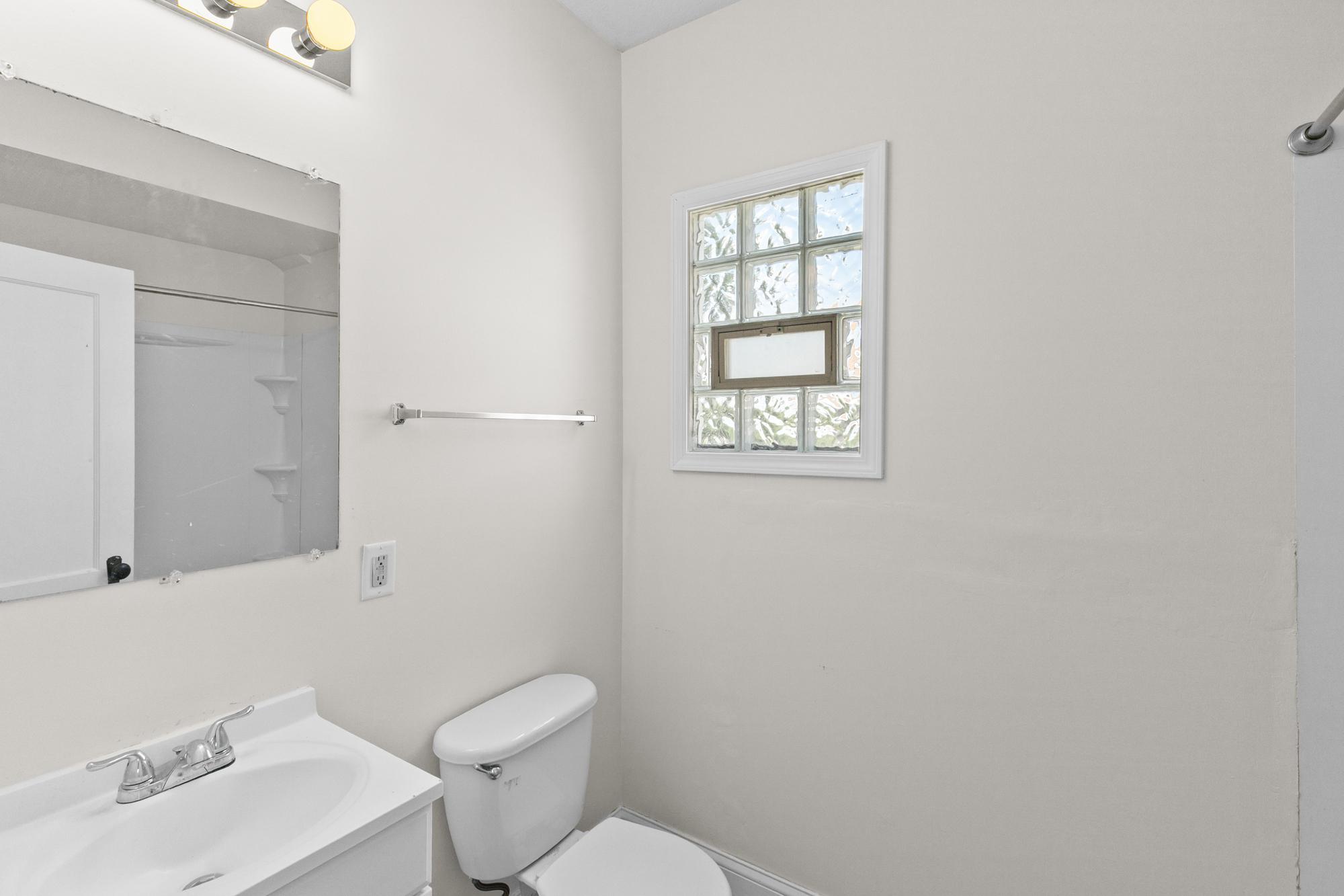 View of Residential at 3601 Emerson Avenue, Minneapolis MN 55412, Minneapolis (27 of 29) - Mike Wilen | Minnesota Team Real Estate