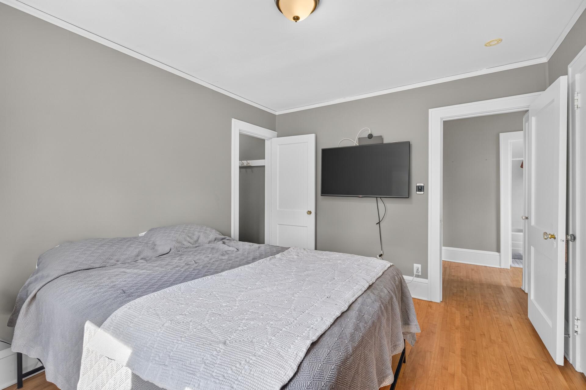 View of Residential at 1439 Stanford Avenue, Saint Paul MN 55105, Saint Paul (12 of 26) - Mike Wilen | Minnesota Team Real Estate
