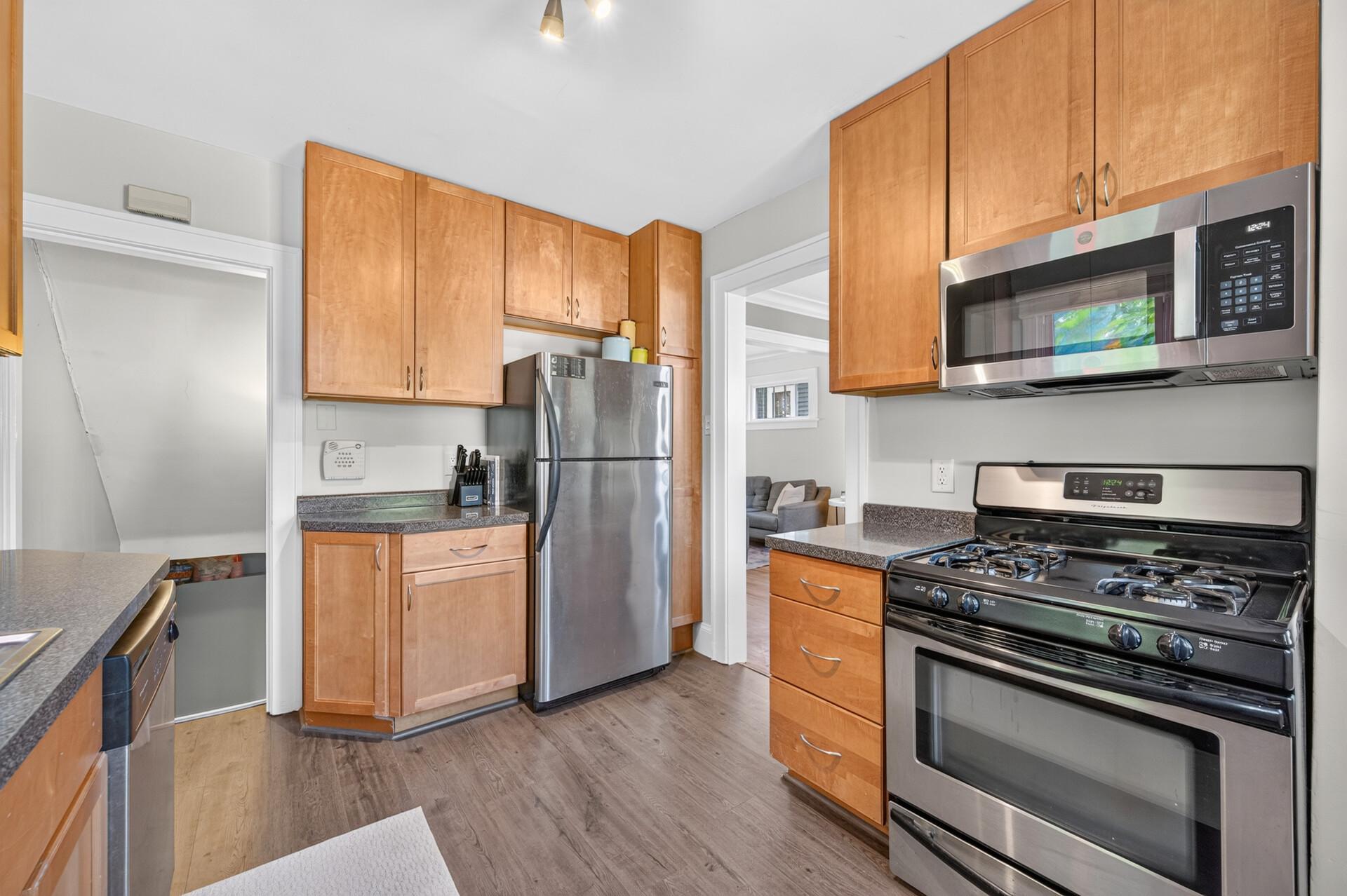 View of Residential at 1439 Stanford Avenue, Saint Paul MN 55105, Saint Paul (9 of 26) - Mike Wilen | Minnesota Team Real Estate