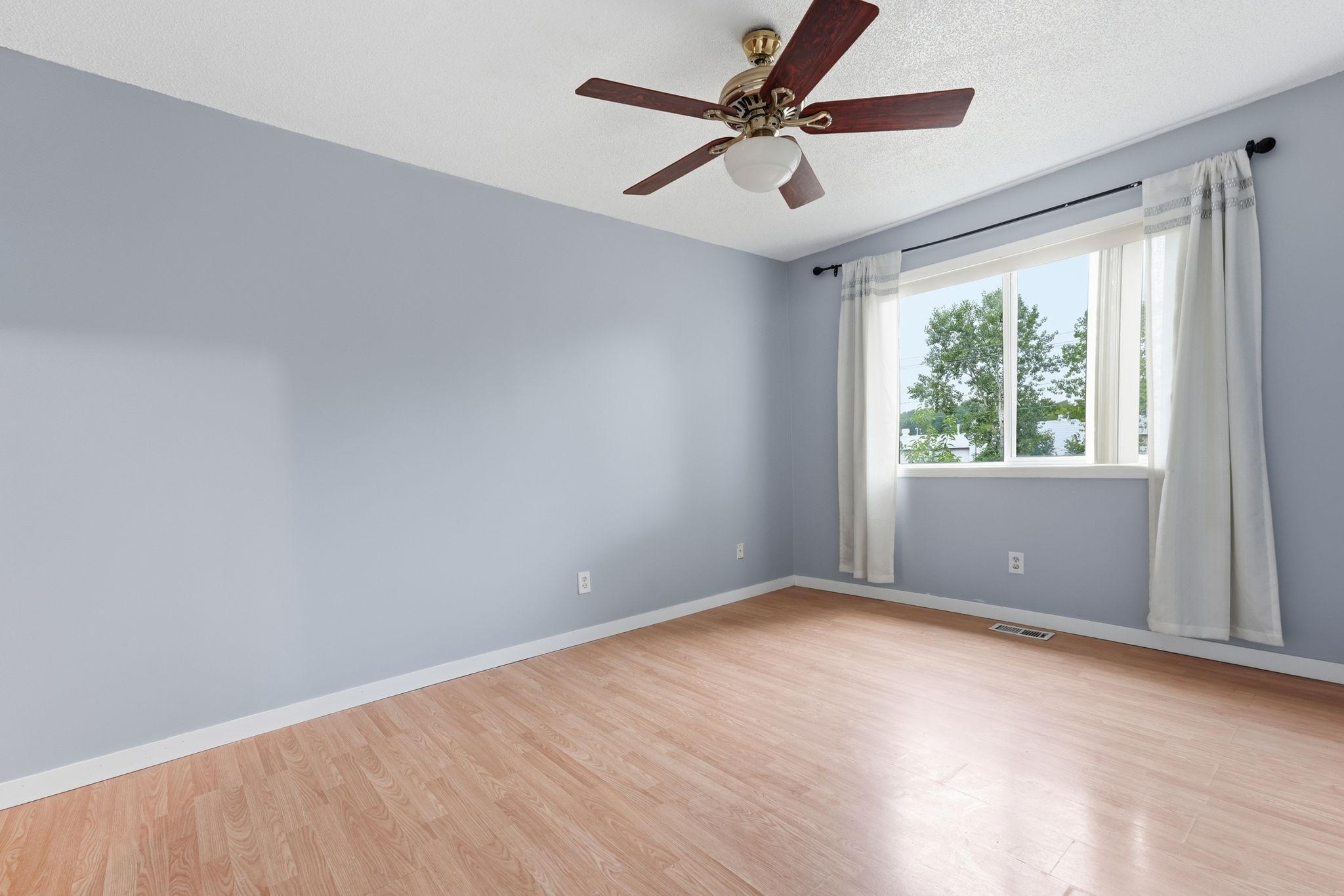 View of Residential at 207 Shawnee Trail, Shakopee MN 55379, Shakopee (11 of 22) - Mike Wilen | Minnesota Team Real Estate