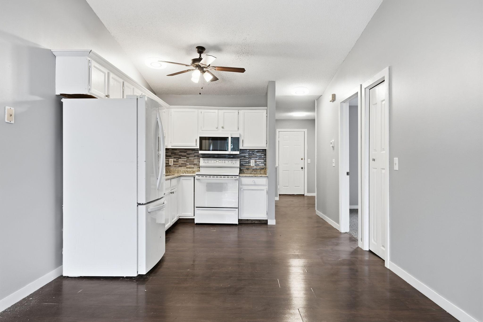 View of Residential at 207 Shawnee Trail, Shakopee MN 55379, Shakopee (4 of 22) - Mike Wilen | Minnesota Team Real Estate