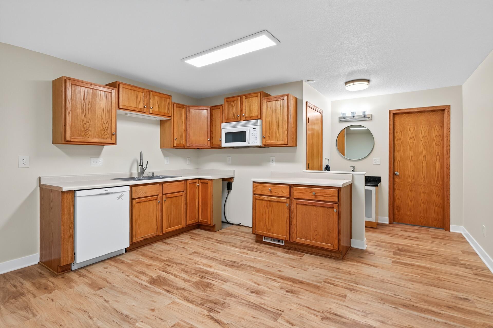 View of Residential at 877 New Century Boulevard, Maplewood MN 55119, Maplewood (34 of 60) - Mike Wilen | Minnesota Team Real Estate