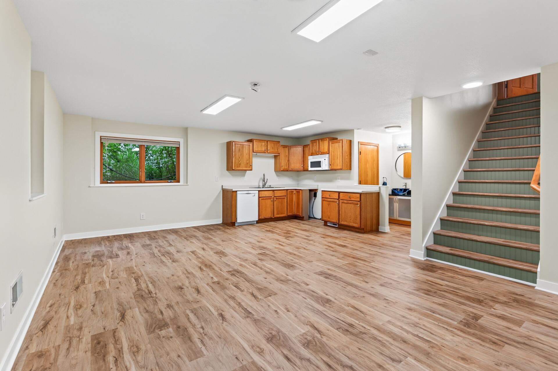 View of Residential at 877 New Century Boulevard, Maplewood MN 55119, Maplewood (33 of 60) - Mike Wilen | Minnesota Team Real Estate