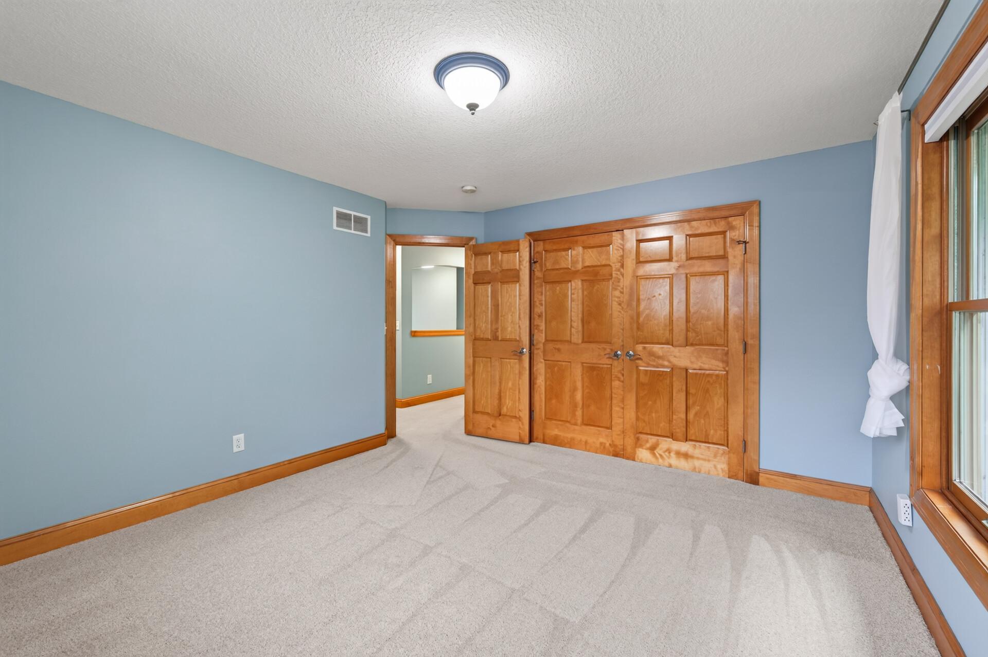 View of Residential at 877 New Century Boulevard, Maplewood MN 55119, Maplewood (25 of 60) - Mike Wilen | Minnesota Team Real Estate