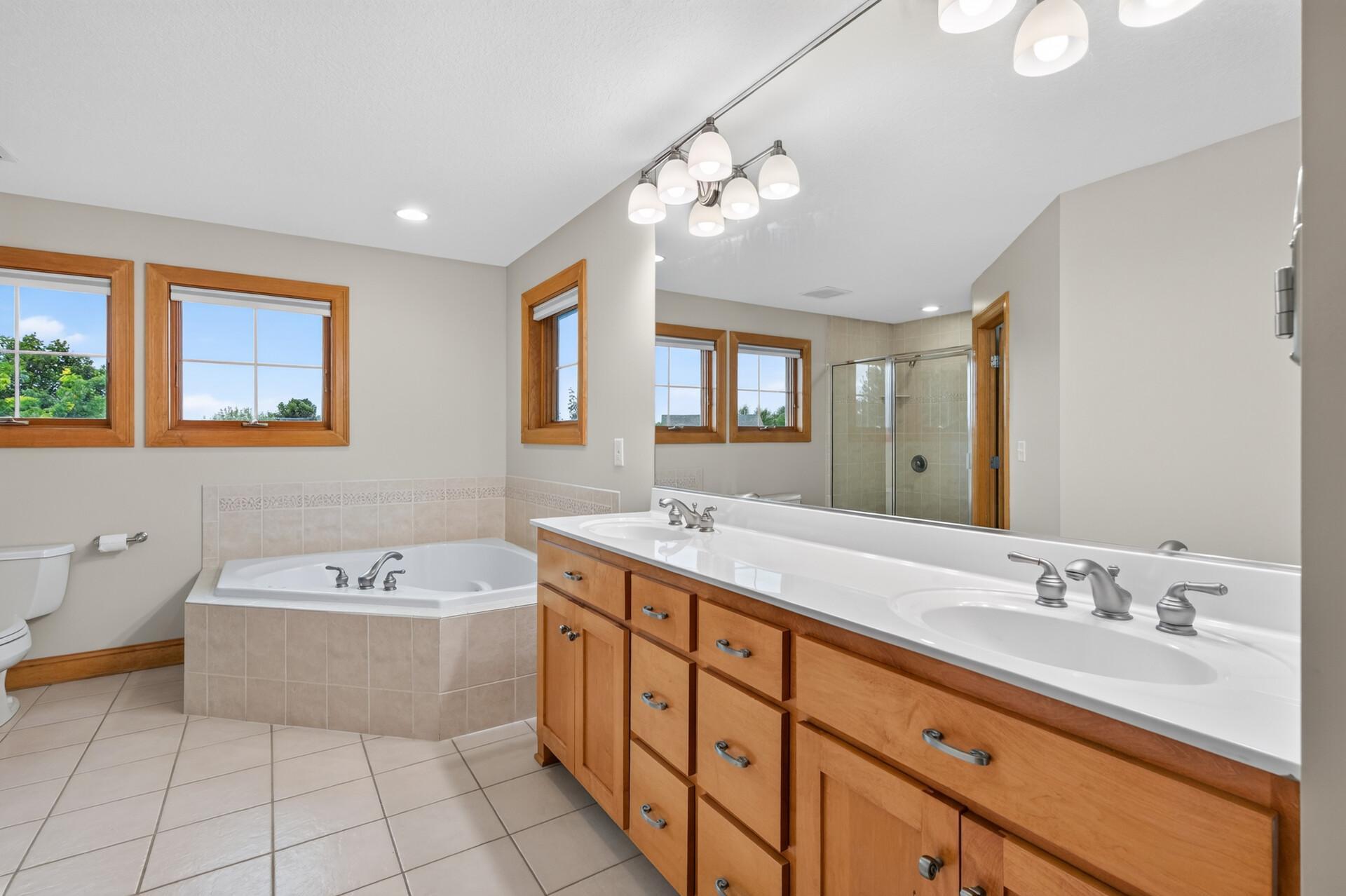 View of Residential at 877 New Century Boulevard, Maplewood MN 55119, Maplewood (21 of 60) - Mike Wilen | Minnesota Team Real Estate