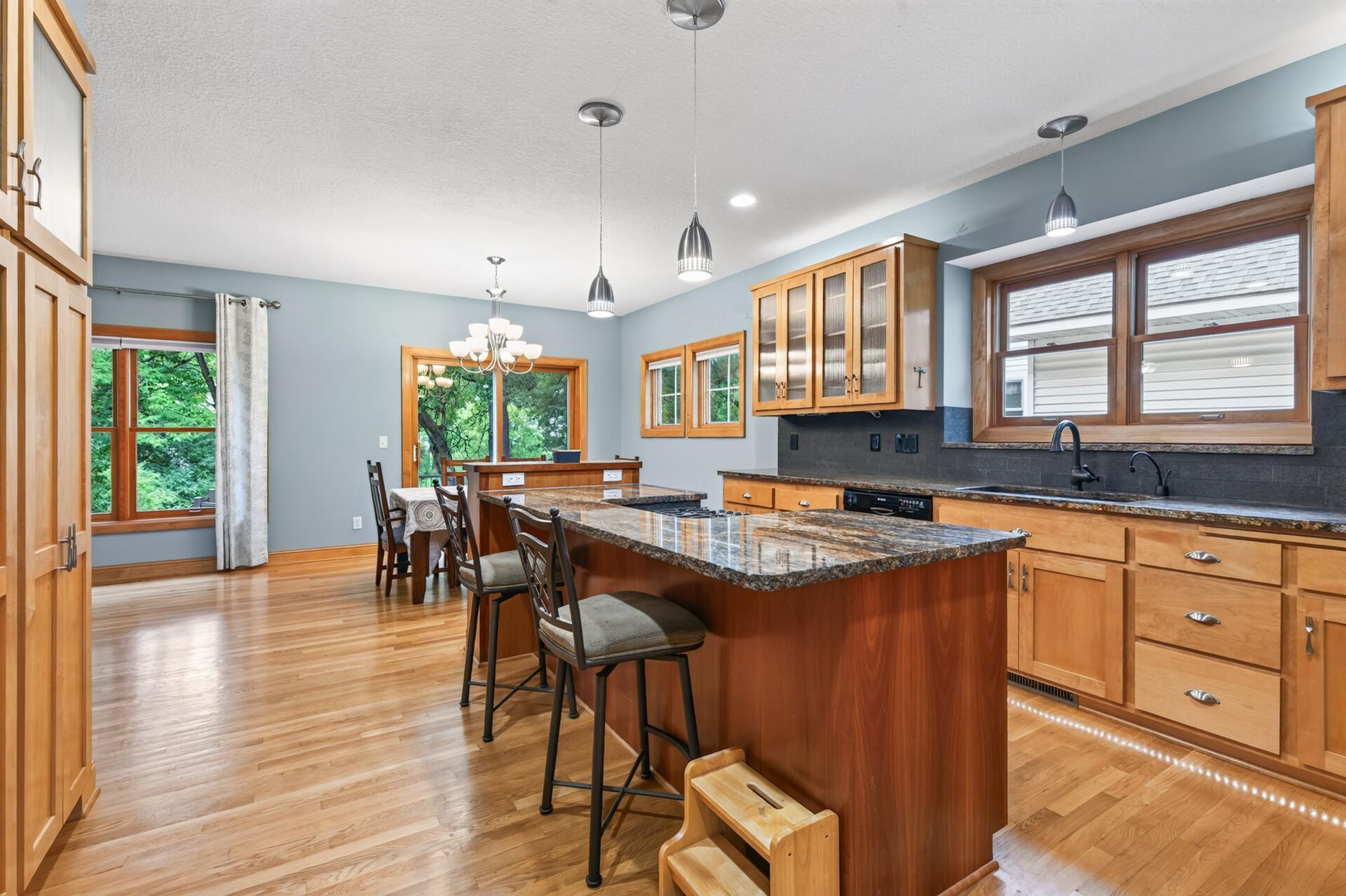 View of Residential at 877 New Century Boulevard, Maplewood MN 55119, Maplewood (5 of 60) - Mike Wilen | Minnesota Team Real Estate