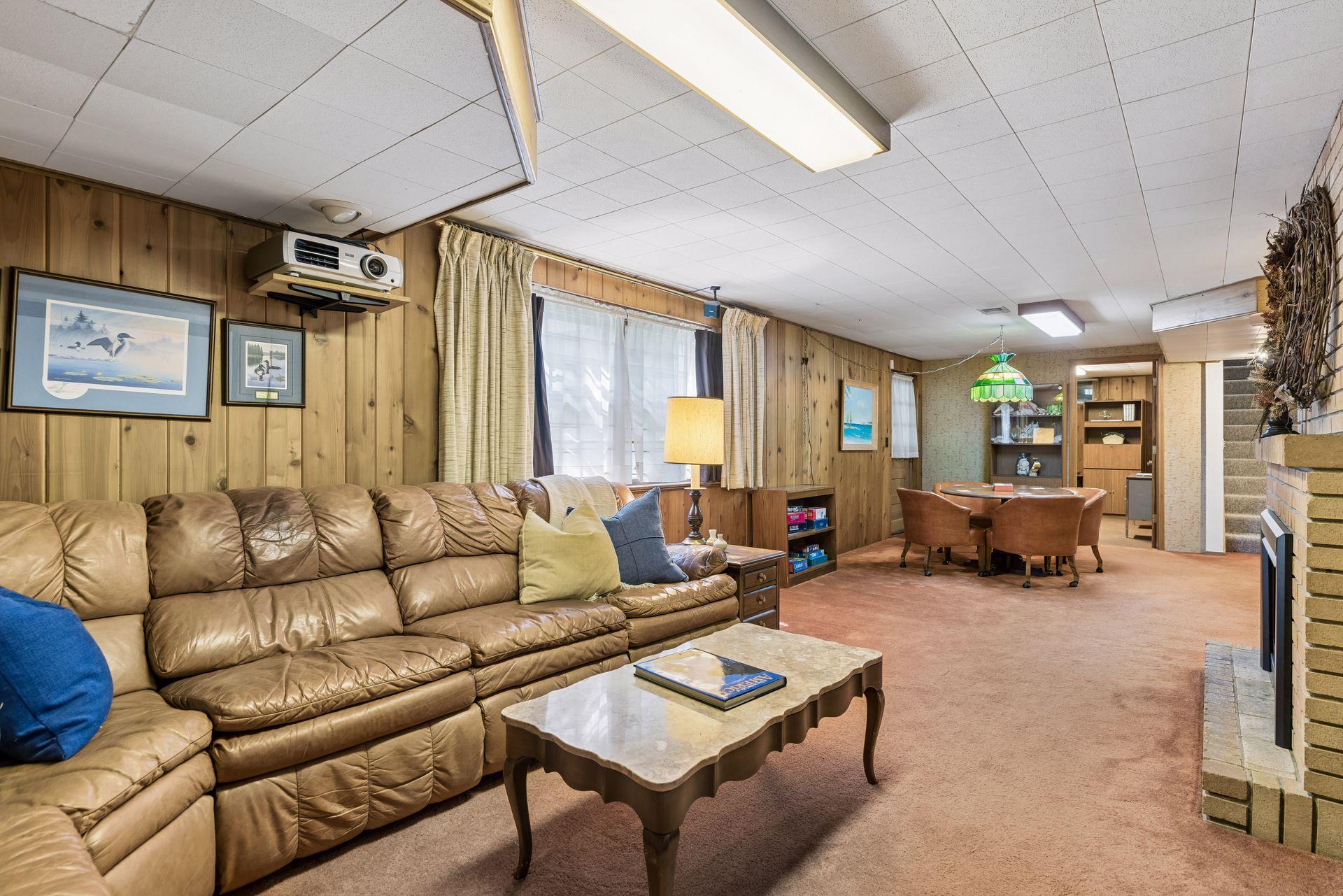 View of Residential at 12915 Lone Oak Drive, Minnetonka MN 55305, Minnetonka (30 of 44) - Mike Wilen | Minnesota Team Real Estate