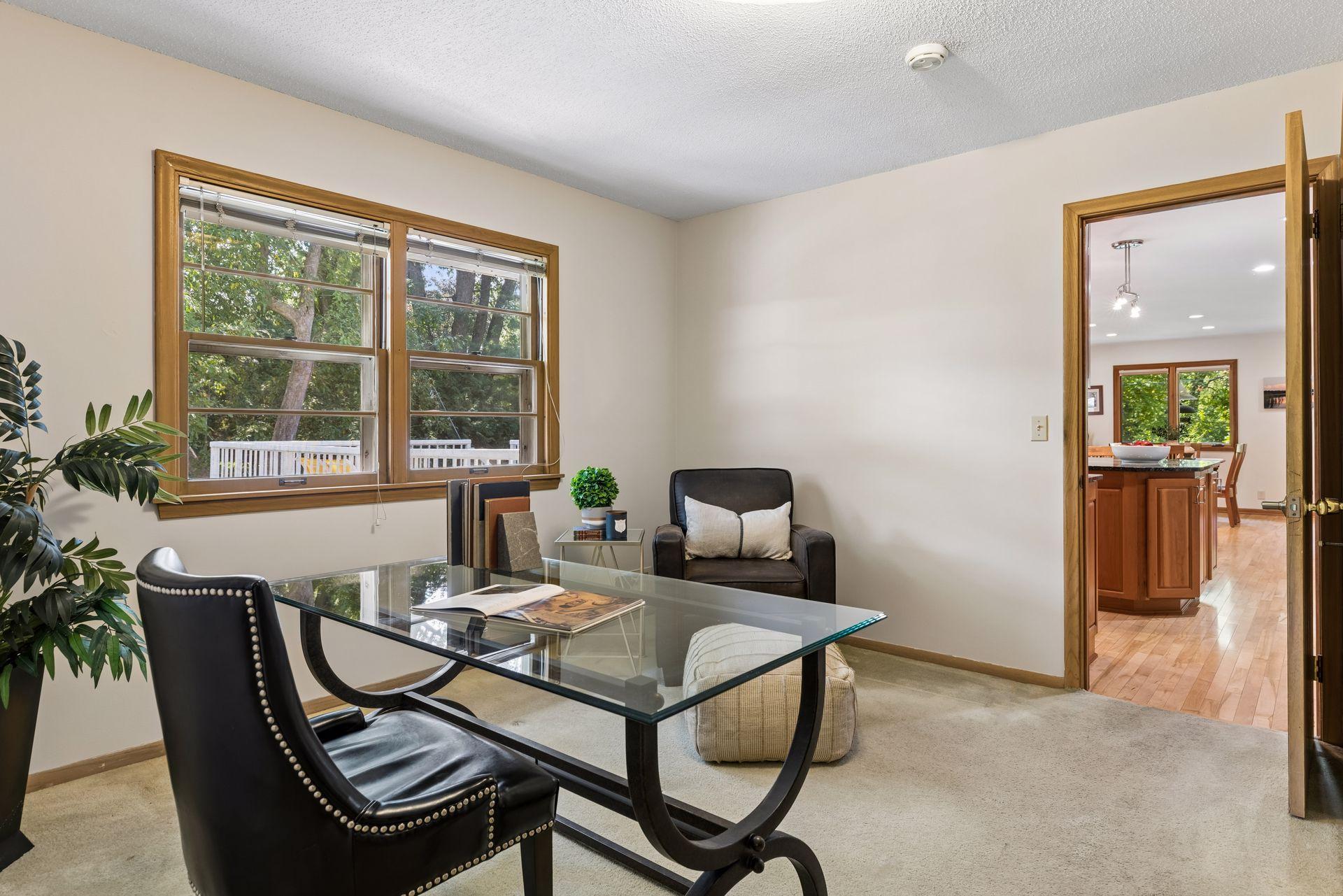 View of Residential at 12915 Lone Oak Drive, Minnetonka MN 55305, Minnetonka (17 of 44) - Mike Wilen | Minnesota Team Real Estate