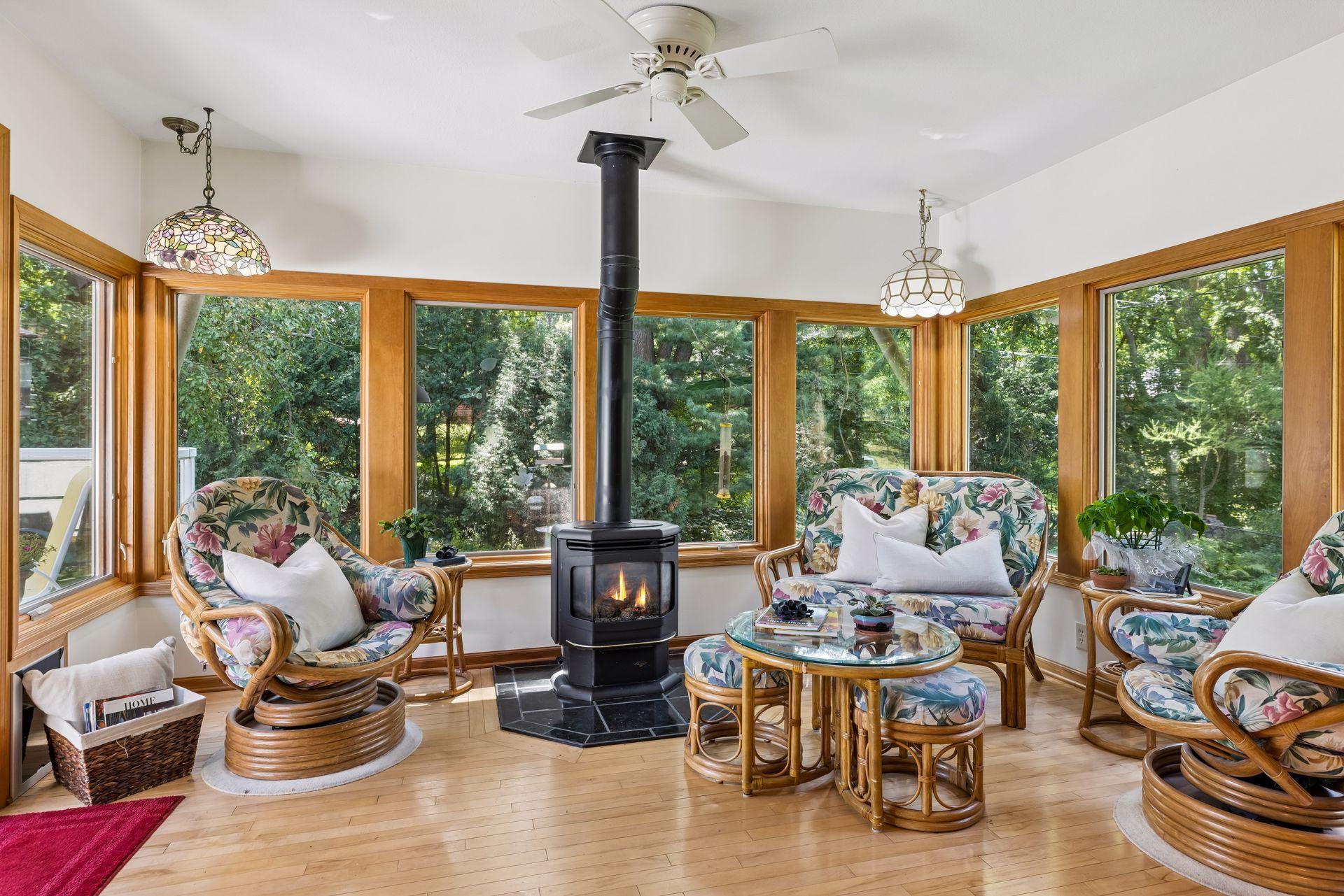 View of Residential at 12915 Lone Oak Drive, Minnetonka MN 55305, Minnetonka (10 of 44) - Mike Wilen | Minnesota Team Real Estate