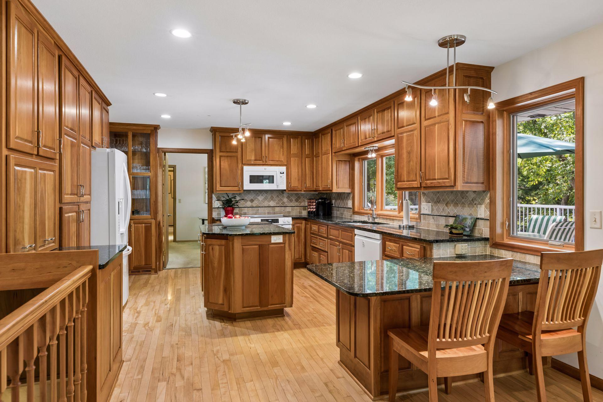 View of Residential at 12915 Lone Oak Drive, Minnetonka MN 55305, Minnetonka (2 of 44) - Mike Wilen | Minnesota Team Real Estate