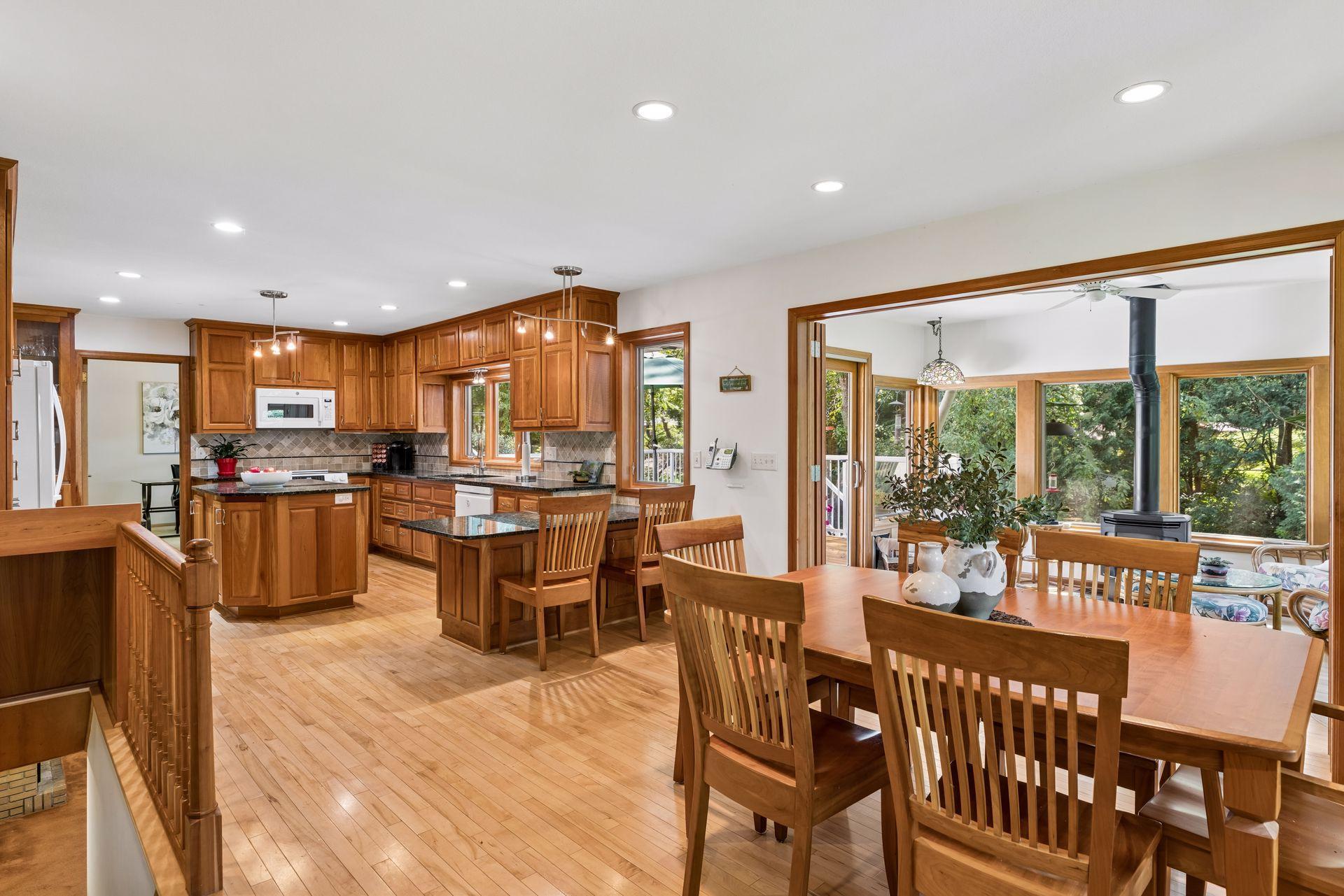 View of Residential at 12915 Lone Oak Drive, Minnetonka MN 55305, Minnetonka (7 of 44) - Mike Wilen | Minnesota Team Real Estate