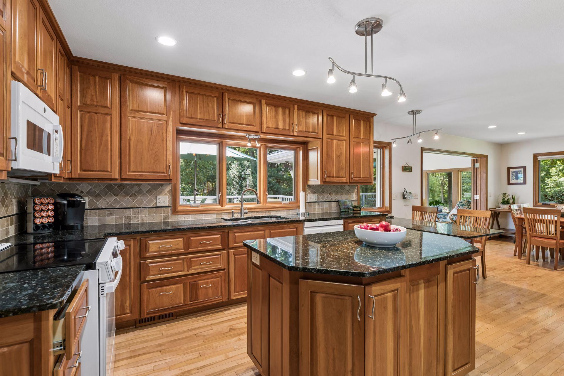 View of Residential at 12915 Lone Oak Drive, Minnetonka MN 55305, Minnetonka (3 of 44) - Mike Wilen | Minnesota Team Real Estate