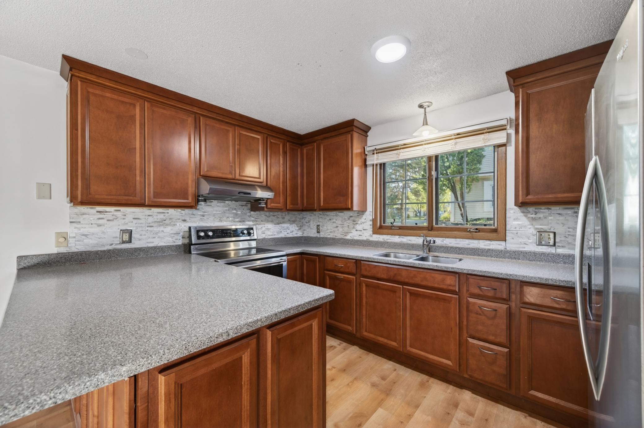 View of Residential at 2023 Parkside Drive, Saint Paul MN 55119, Saint Paul (10 of 31) - Mike Wilen | Minnesota Team Real Estate