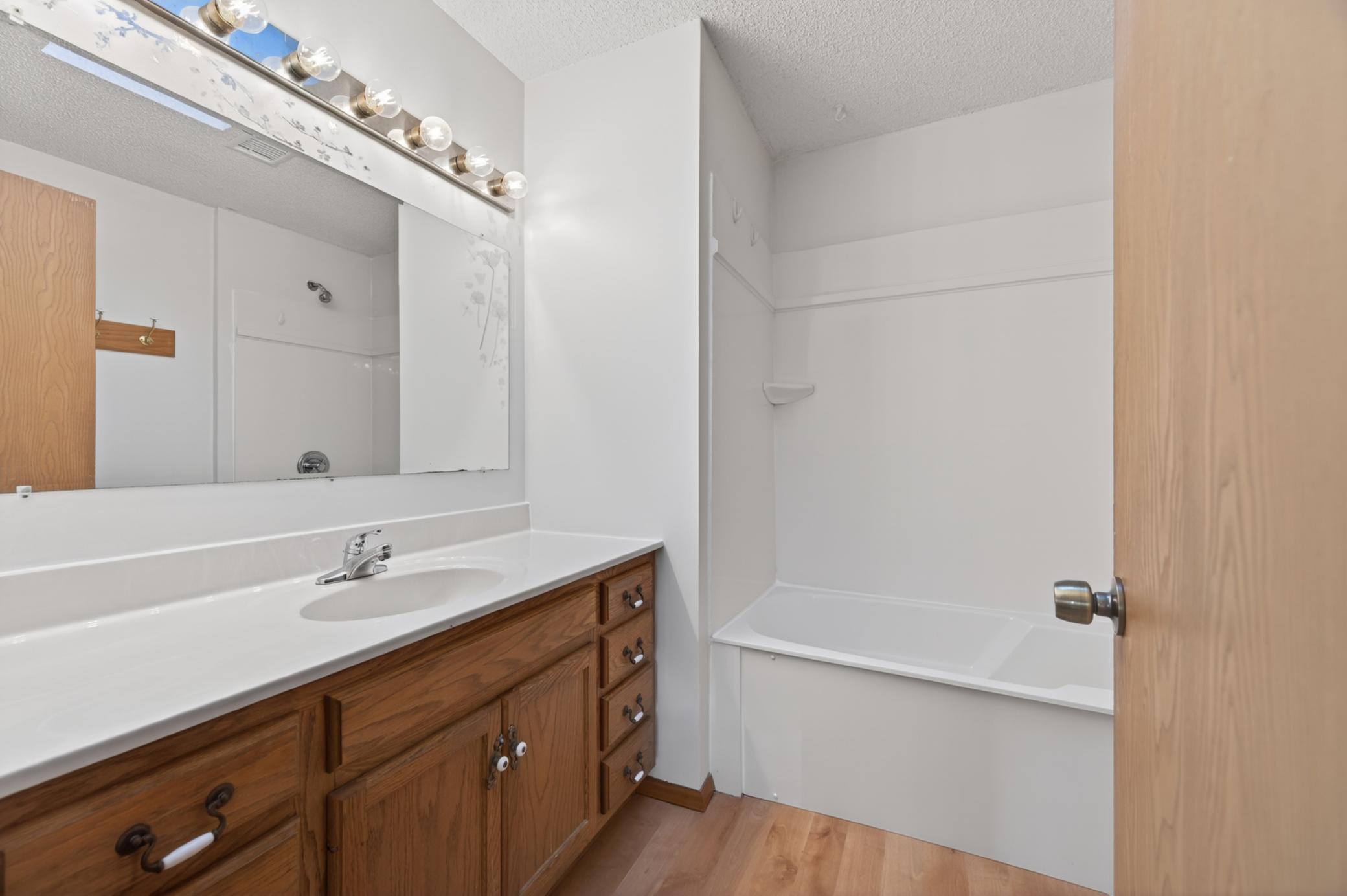 View of Residential at 2023 Parkside Drive, Saint Paul MN 55119, Saint Paul (18 of 31) - Mike Wilen | Minnesota Team Real Estate