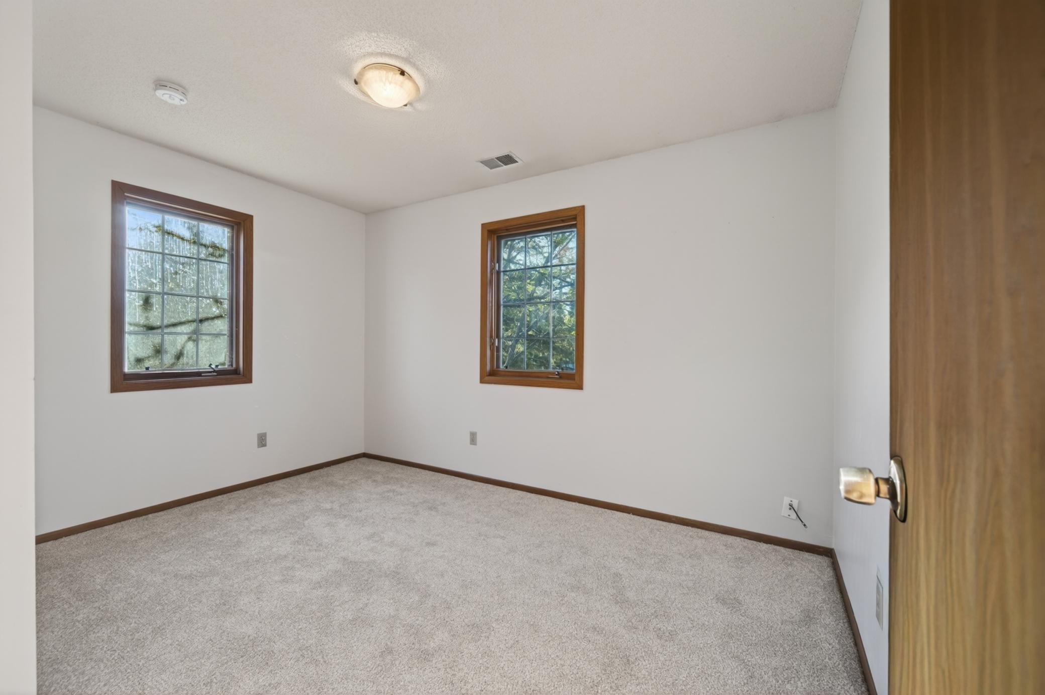 View of Residential at 2023 Parkside Drive, Saint Paul MN 55119, Saint Paul (19 of 31) - Mike Wilen | Minnesota Team Real Estate