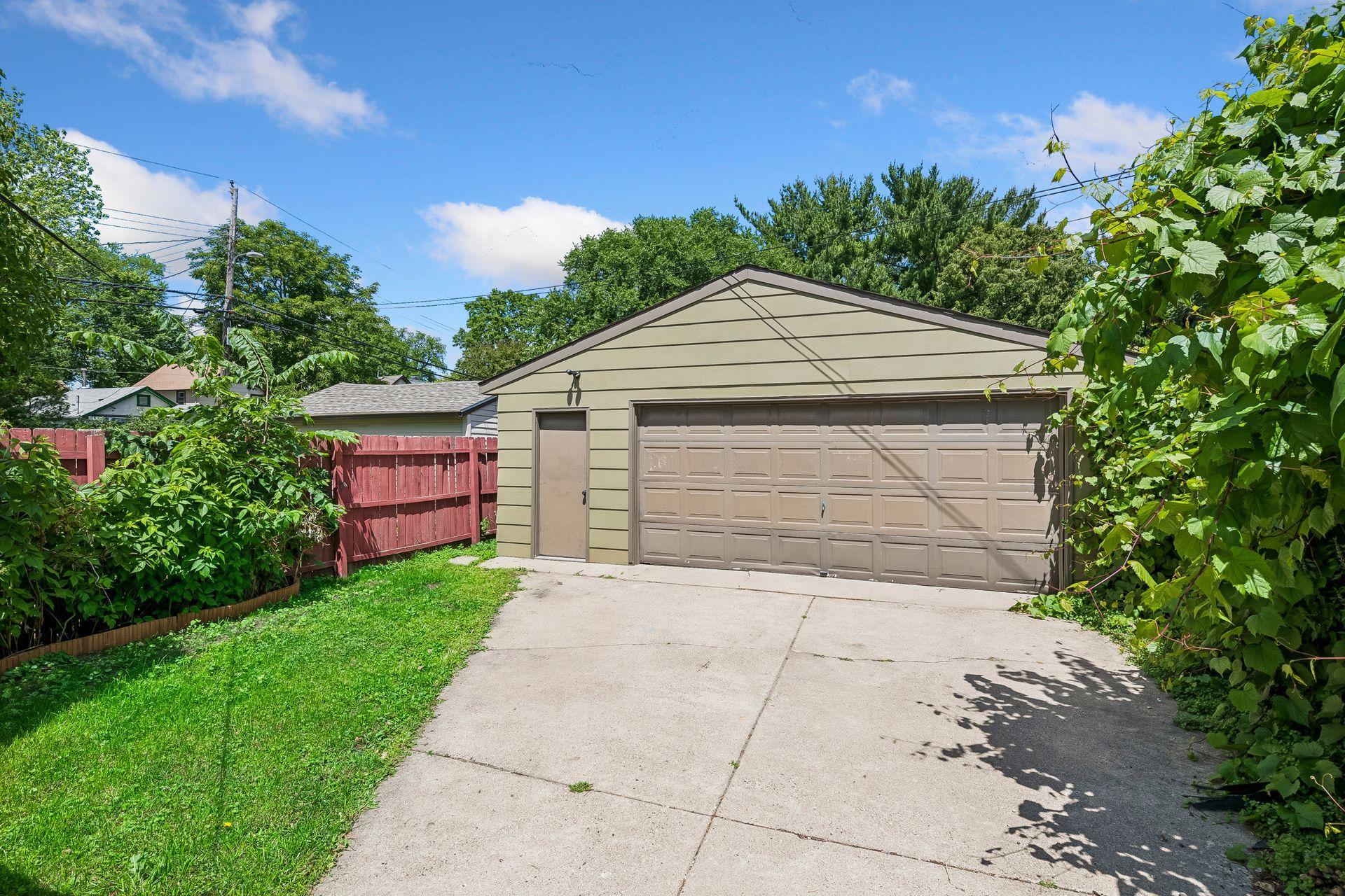 View of Residential at 3014 26th Street, Minneapolis MN 55406, Minneapolis (24 of 28) - Mike Wilen | Minnesota Team Real Estate