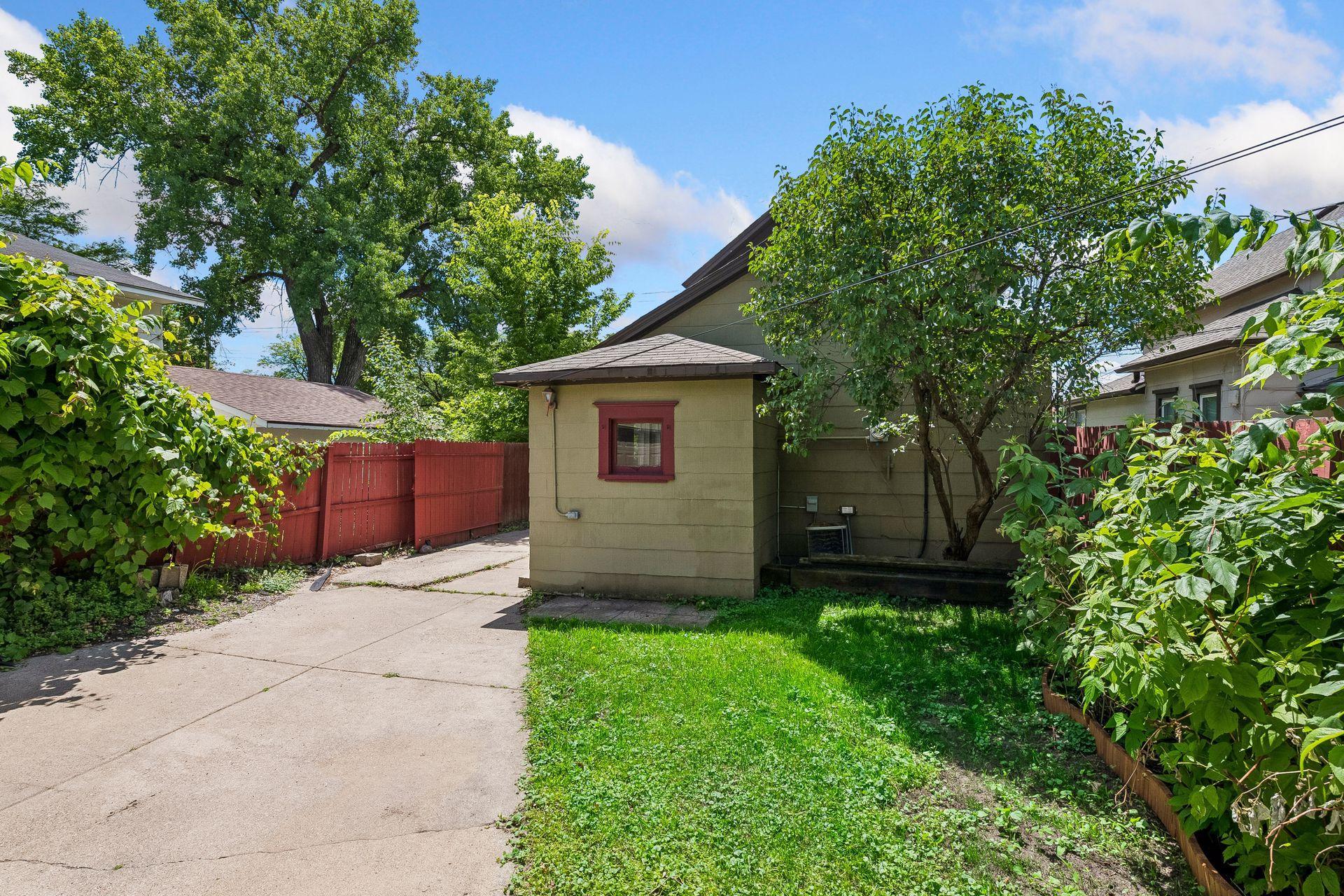 View of Residential at 3014 26th Street, Minneapolis MN 55406, Minneapolis (26 of 28) - Mike Wilen | Minnesota Team Real Estate