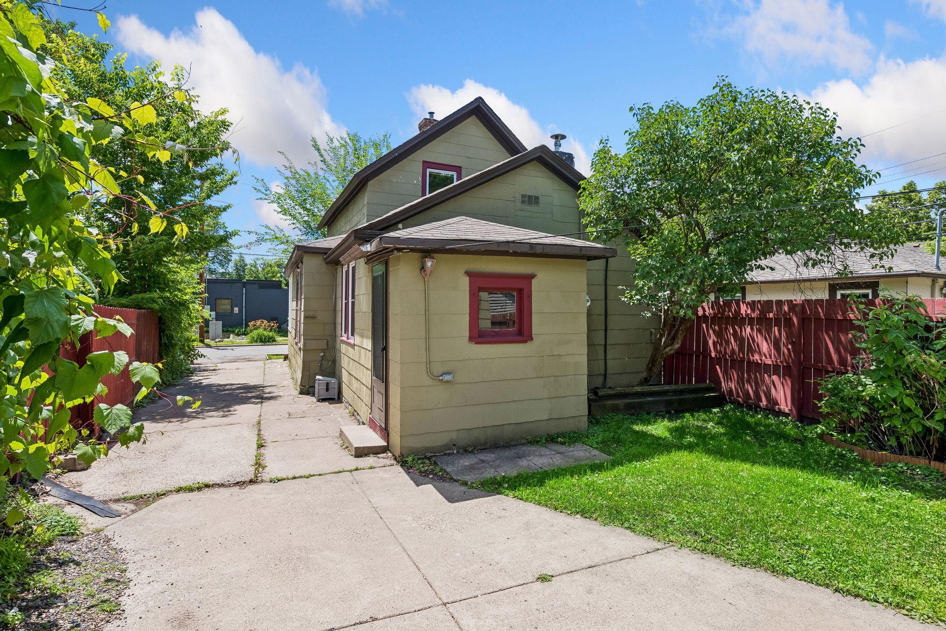 View of Residential at 3014 26th Street, Minneapolis MN 55406, Minneapolis (27 of 28) - Mike Wilen | Minnesota Team Real Estate