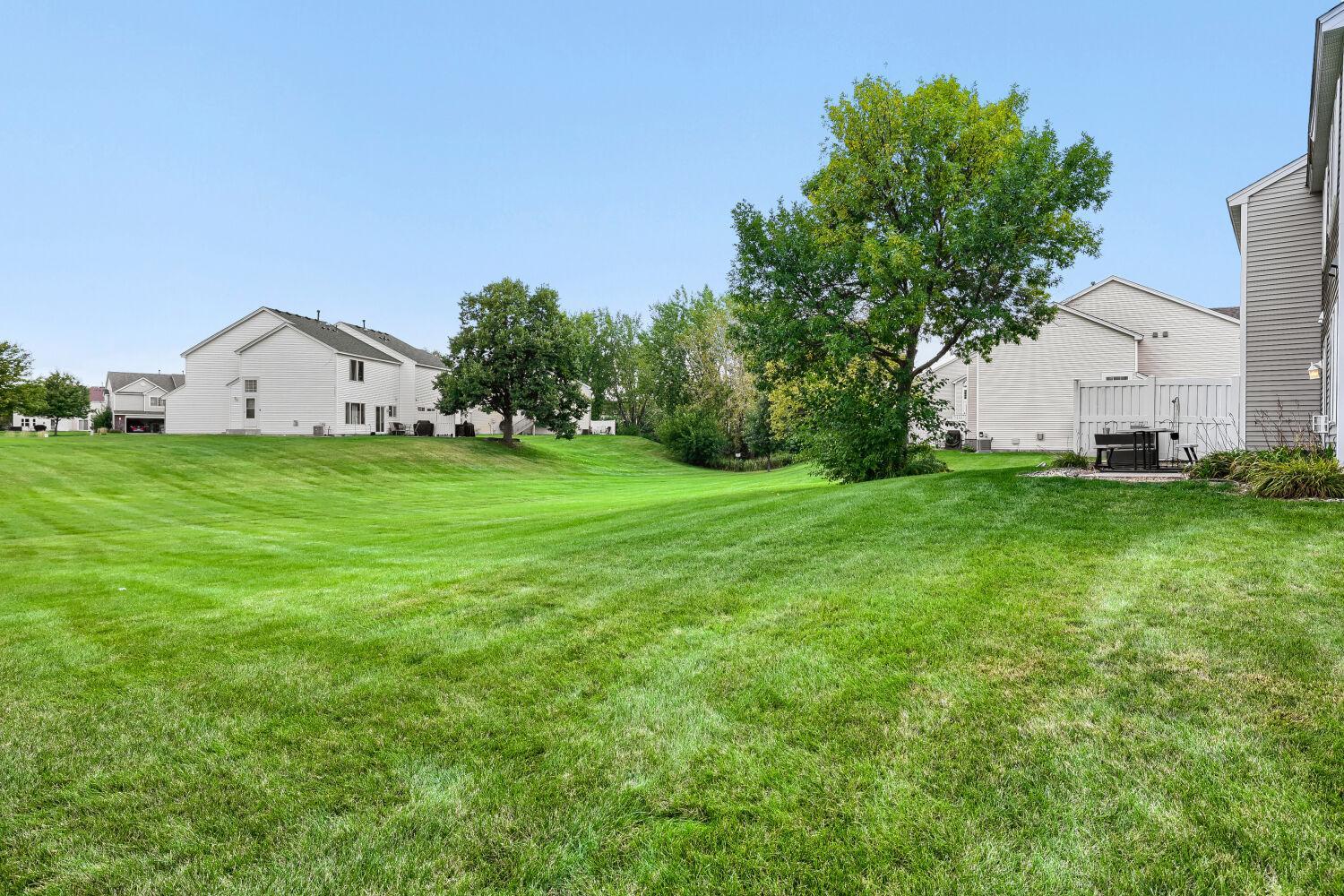 View of Residential at 15663 Finch Avenue, Apple Valley MN 55124, Apple Valley (26 of 29) - Mike Wilen | Minnesota Team Real Estate