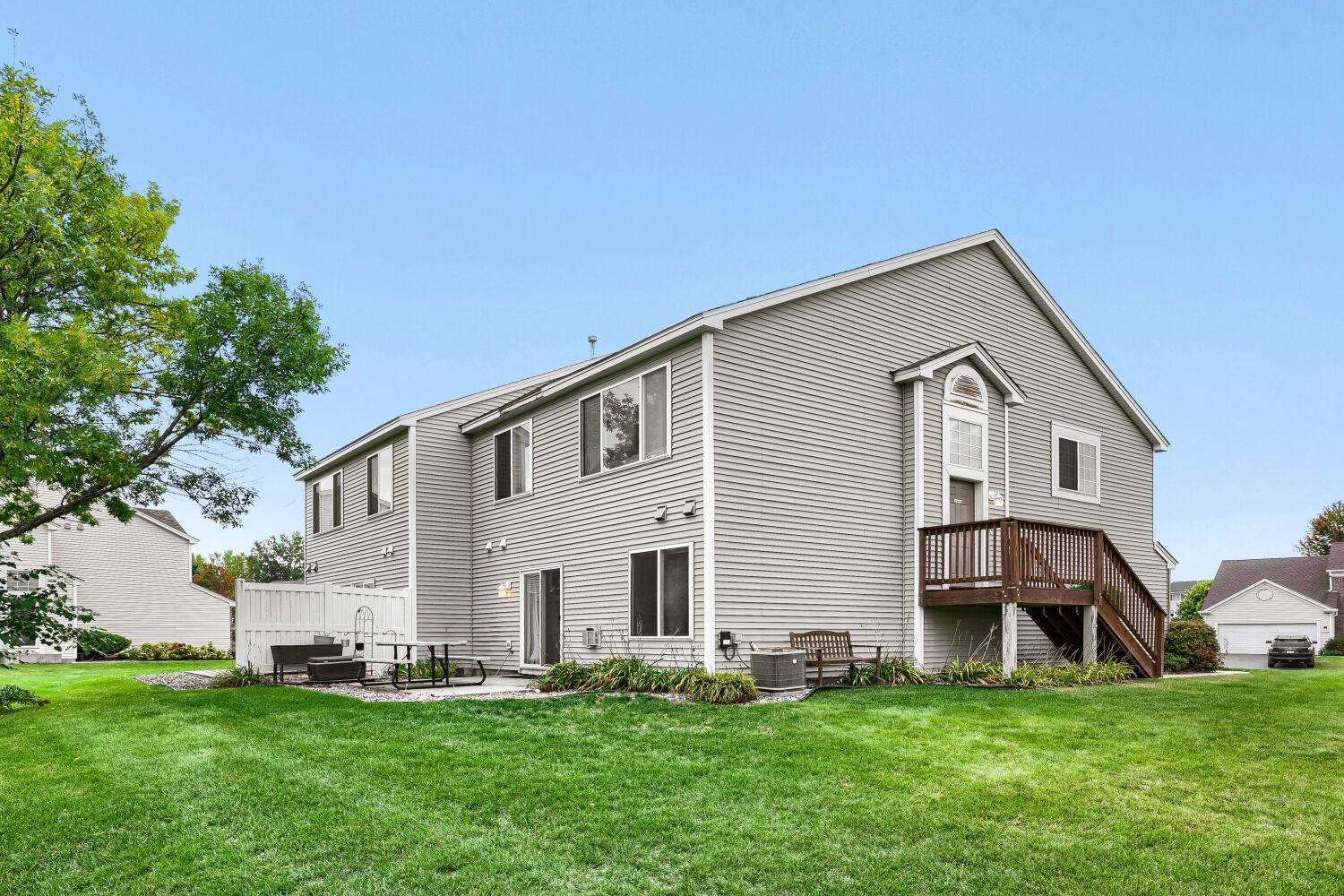 View of Residential at 15663 Finch Avenue, Apple Valley MN 55124, Apple Valley (25 of 29) - Mike Wilen | Minnesota Team Real Estate