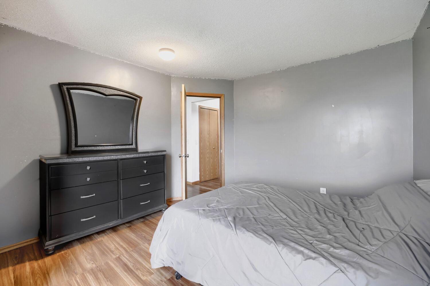 View of Residential at 15663 Finch Avenue, Apple Valley MN 55124, Apple Valley (22 of 29) - Mike Wilen | Minnesota Team Real Estate