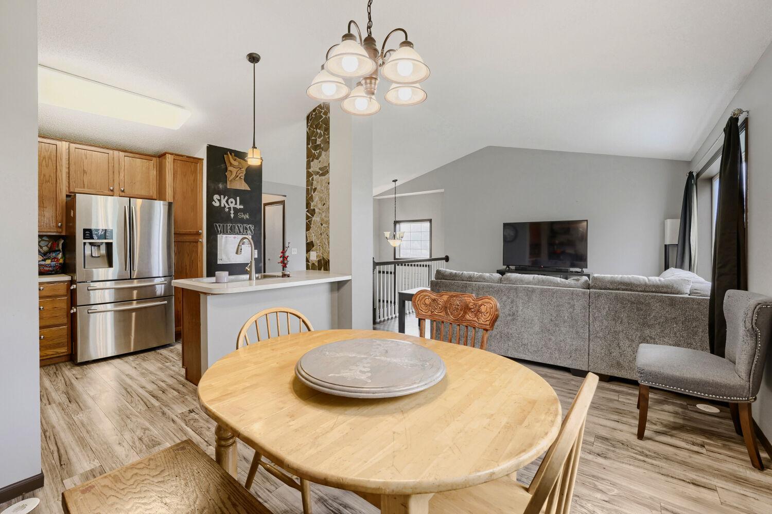 View of Residential at 15663 Finch Avenue, Apple Valley MN 55124, Apple Valley (12 of 29) - Mike Wilen | Minnesota Team Real Estate