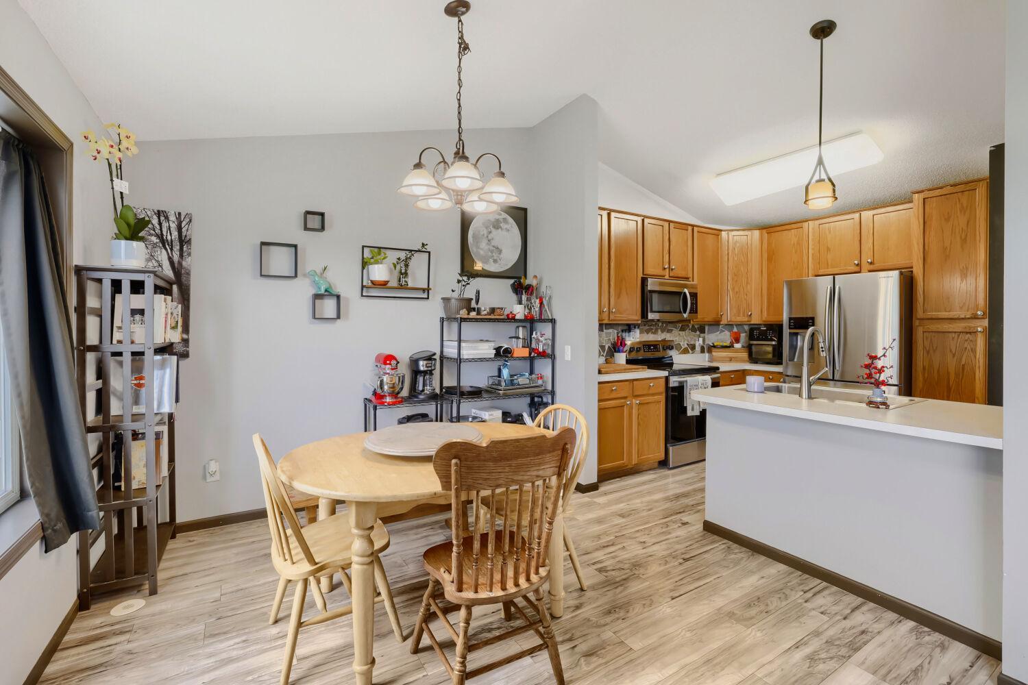 View of Residential at 15663 Finch Avenue, Apple Valley MN 55124, Apple Valley (10 of 29) - Mike Wilen | Minnesota Team Real Estate