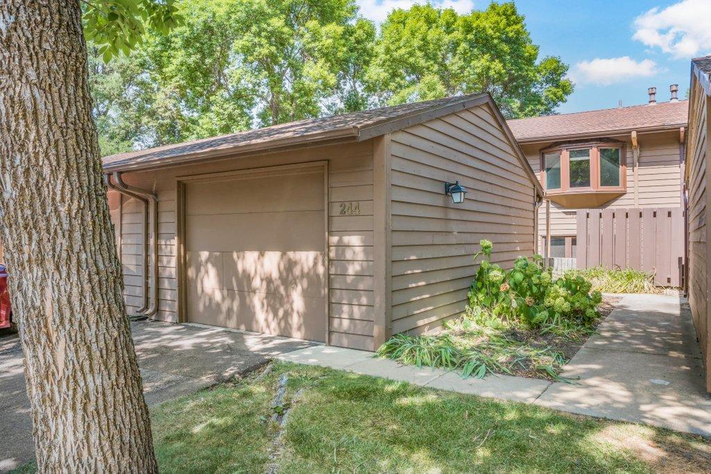 View of Residential at 244 Eagle Lake Drive, Maple Grove MN 55369, Maple Grove (26 of 31) - Mike Wilen | Minnesota Team Real Estate